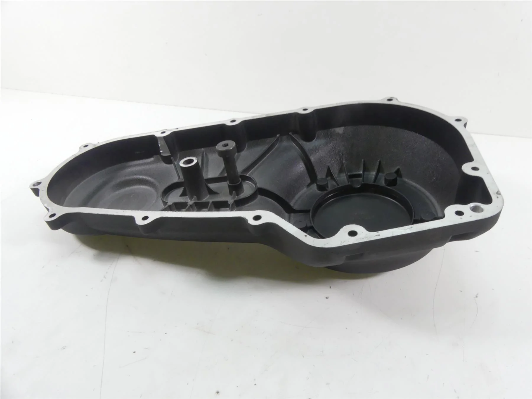 2009 Harley FXDF Dyna Fat Bob Outer Primary Drive Clutch Cover 60761-06 - Image 7
