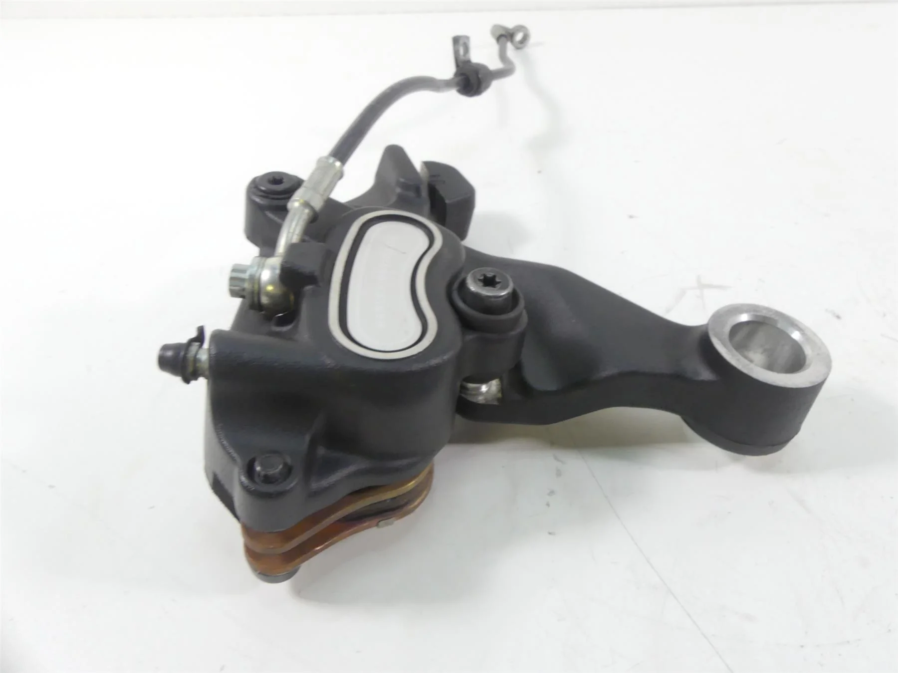 2009 Harley FXDF Dyna Fat Bob Rear Brake Caliper + Mount & Line 40908-08 - Image 4