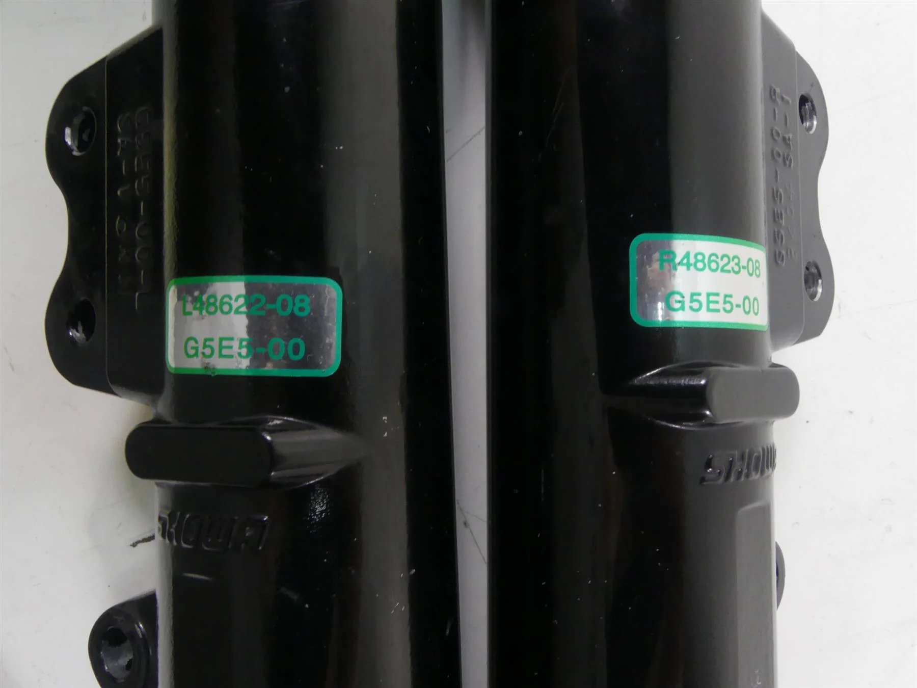 2009 Harley FXDF Dyna Fat Bob Straight Showa Front Fork Leg Set - 49mm 48623-08A - Image 8