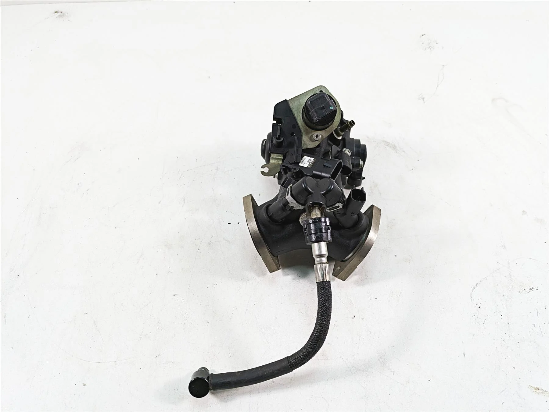 2009 Harley FXDF Dyna Fat Bob Throttle Body Fuel Injection 27708-06 - Image 4