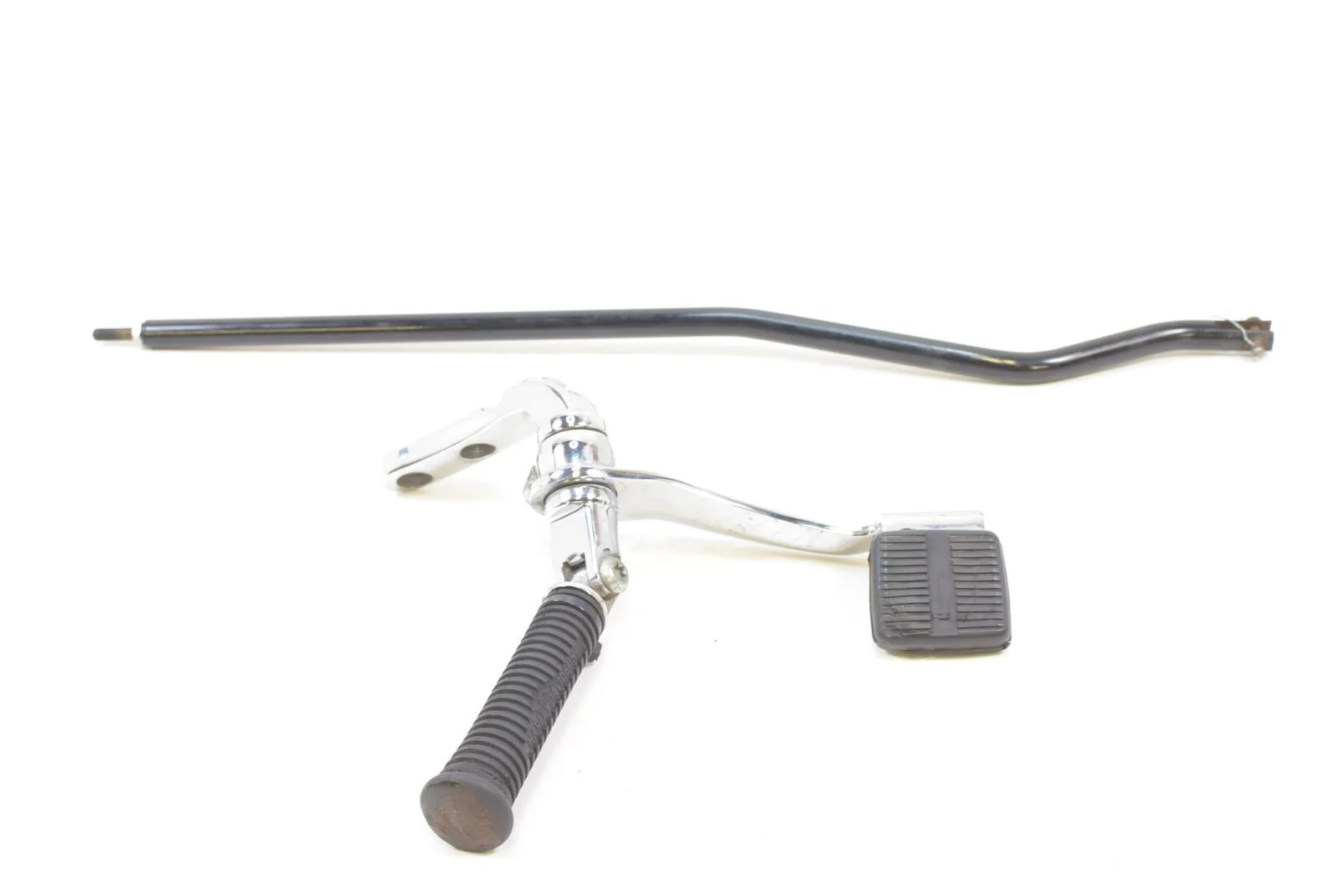 2009 Harley FXDL Dyna Low Rider Right Rider Footpeg Brake Pedal 50649-90