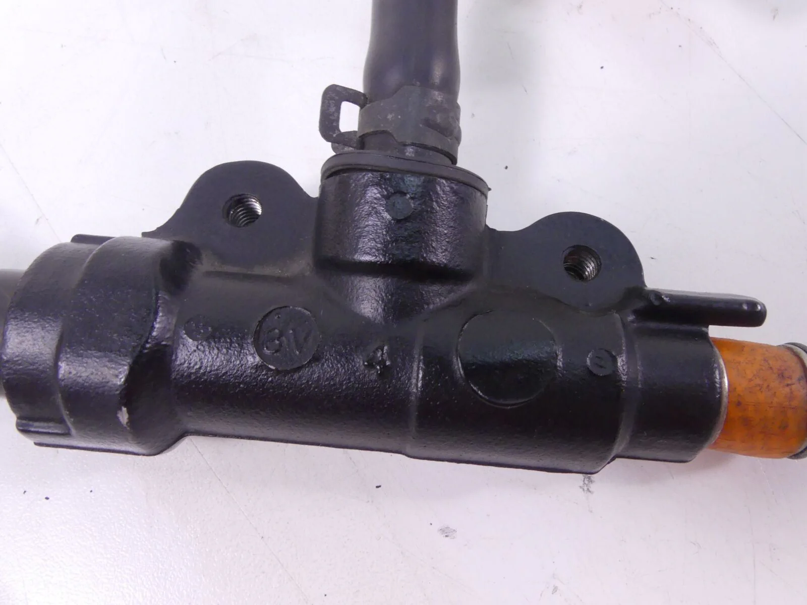 2009 Harley Sportster XR1200 Rear Nissin 1/2 Brake Master Cylinder 42945-08 - Image 5