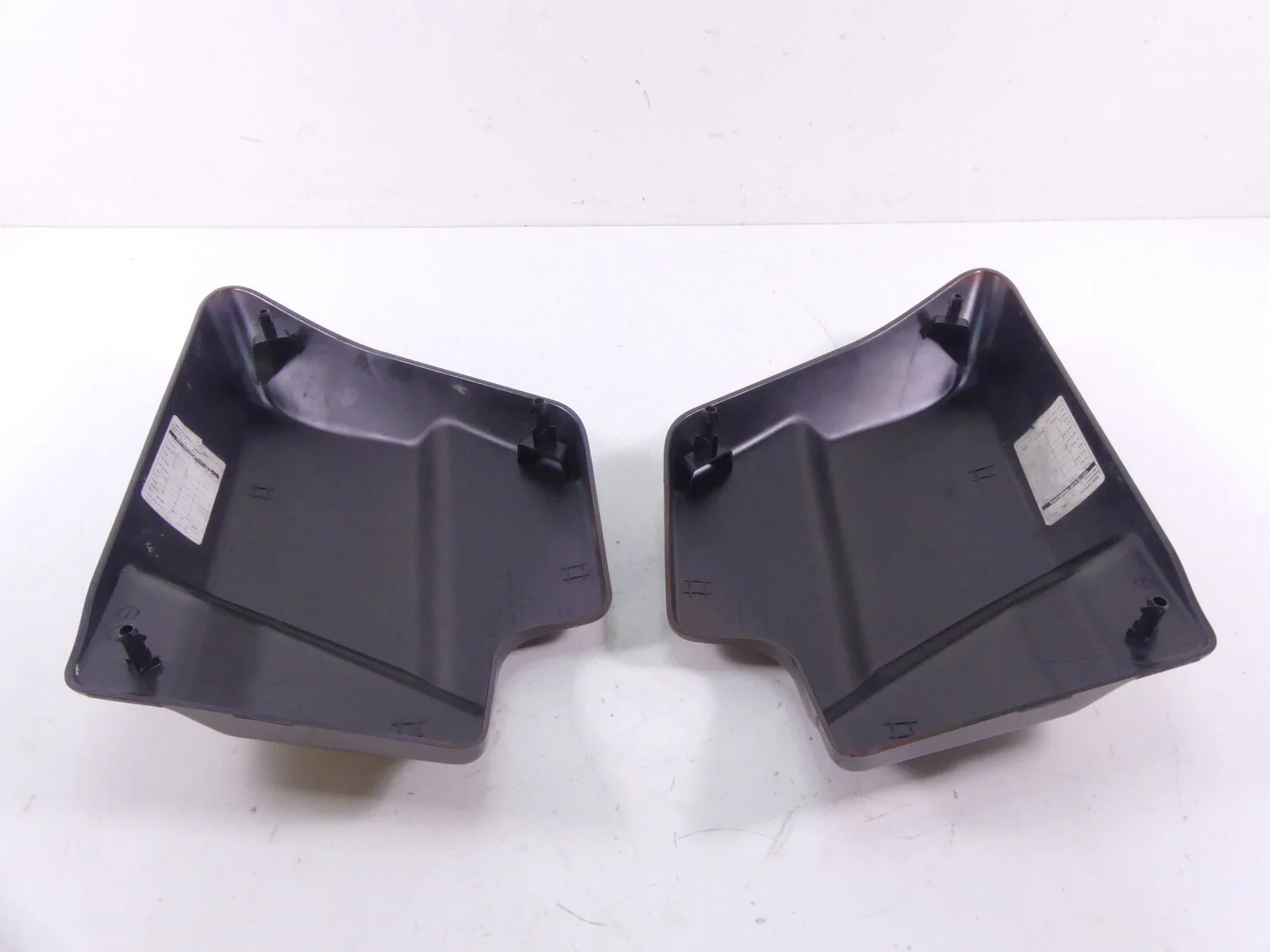 2009 Harley Touring FLHRC Road King Side Cover Fairing Set 66048-09A 66250-09 - Image 4