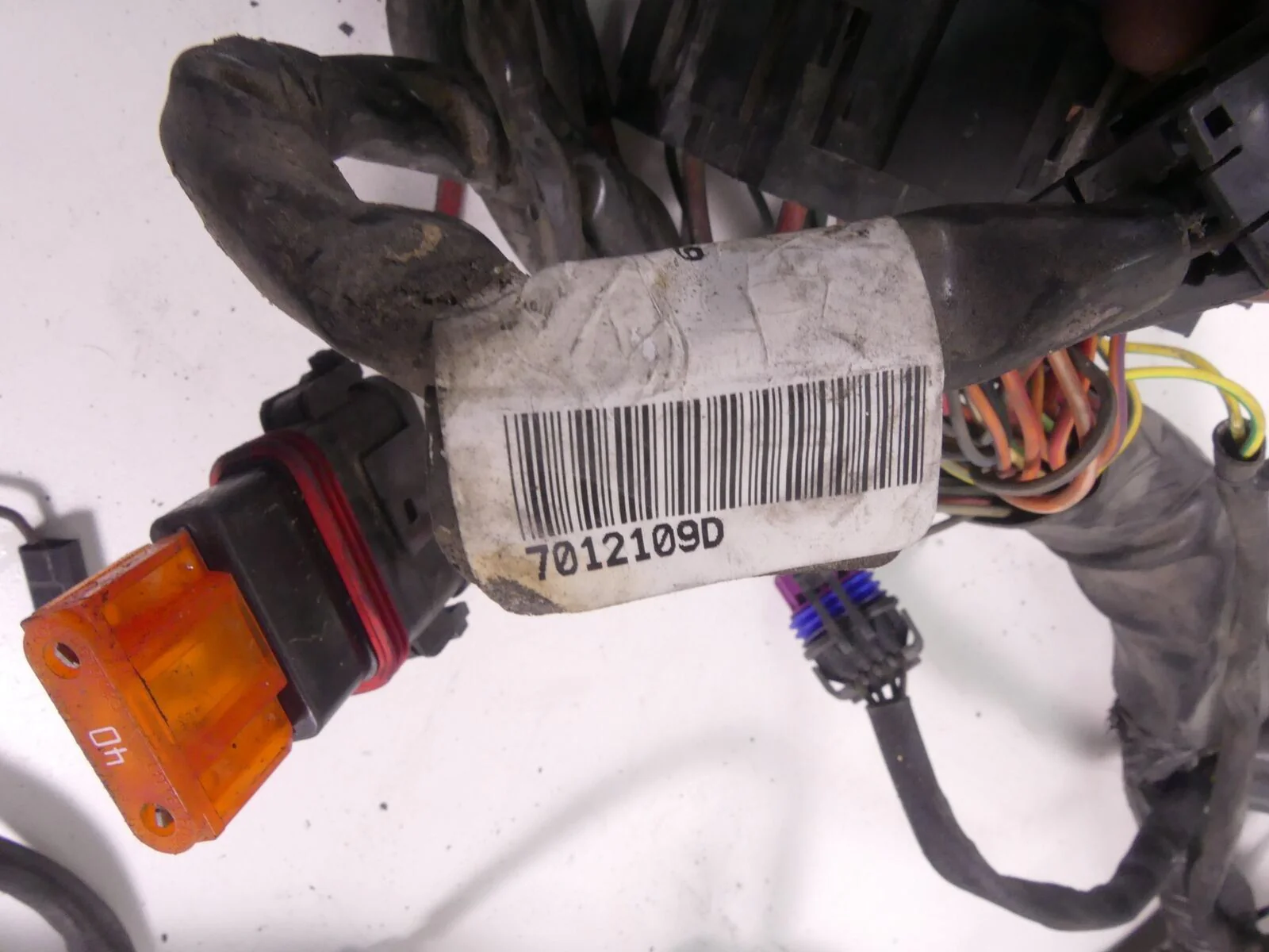 2009 Harley Touring FLHTCU Electra Glide ABS Main Wiring Harness  70121-09 - Image 8