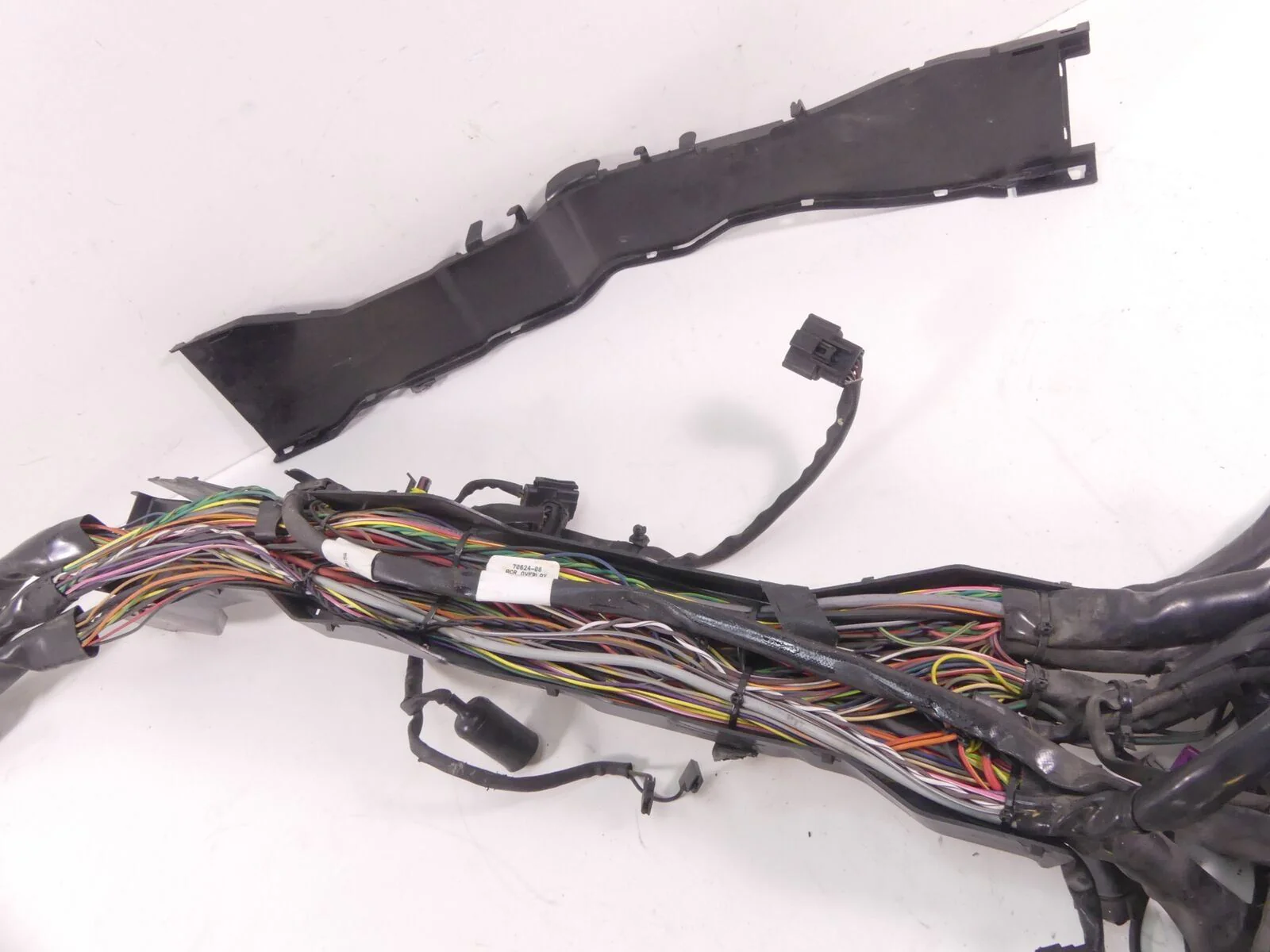2009 Harley Touring FLHTCU Electra Glide ABS Main Wiring Harness  70121-09 - Image 9