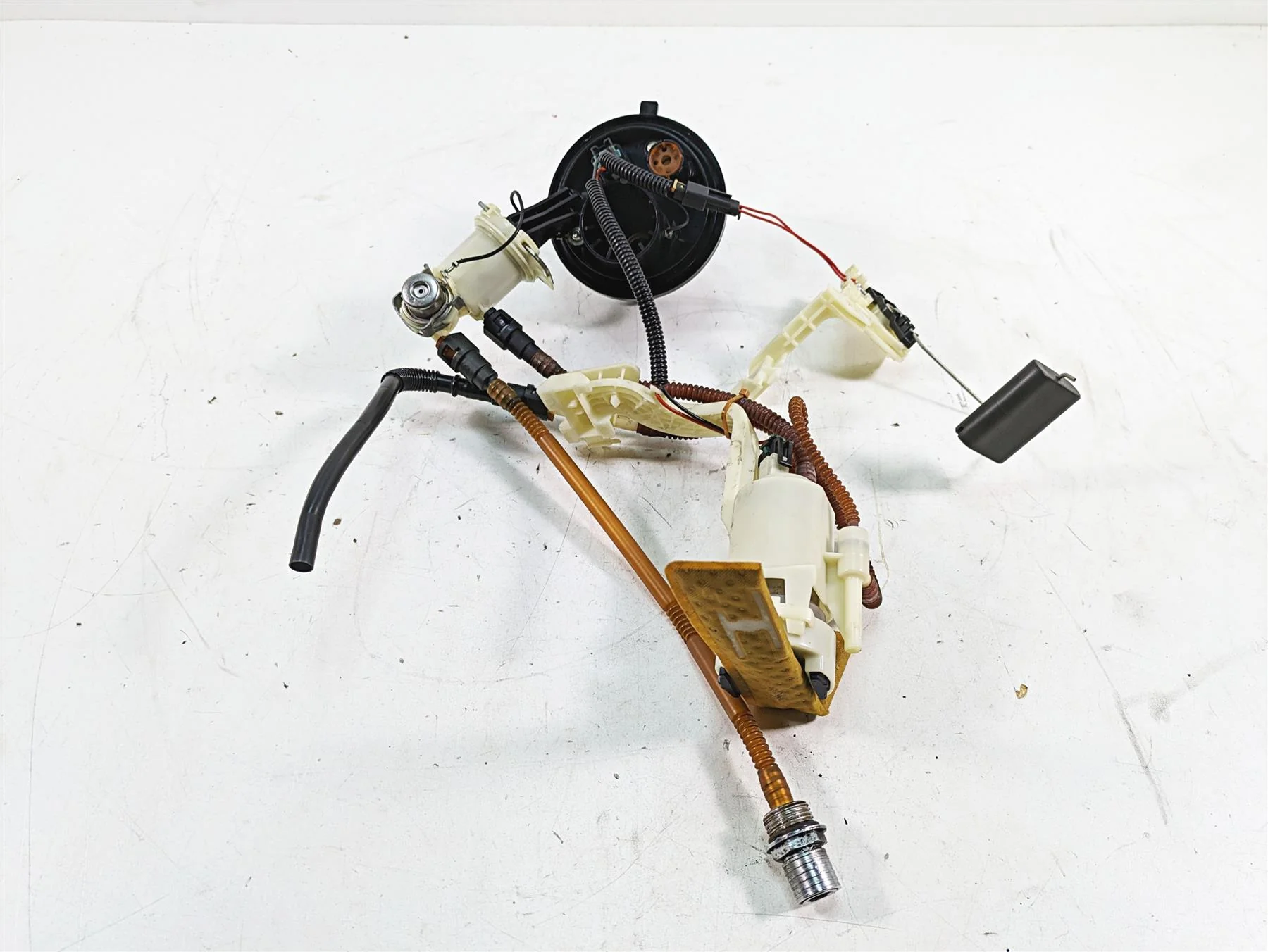 2009 Harley Touring FLHTCU Electra Glide Fuel Gas Petrol Pump - Tested 62908-08 - Image 4