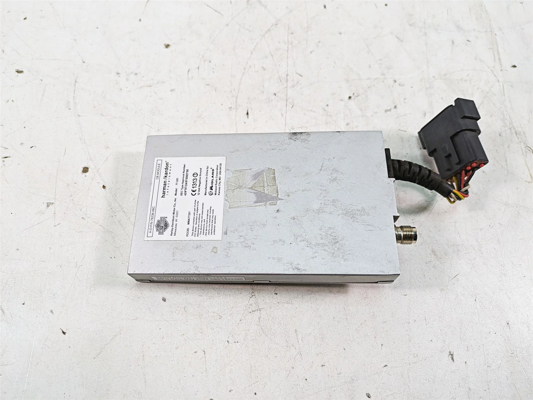 2009 Harley Touring FLHTCU Electra Glide Harman Kardon Cb Module 76236-06C - Image 4