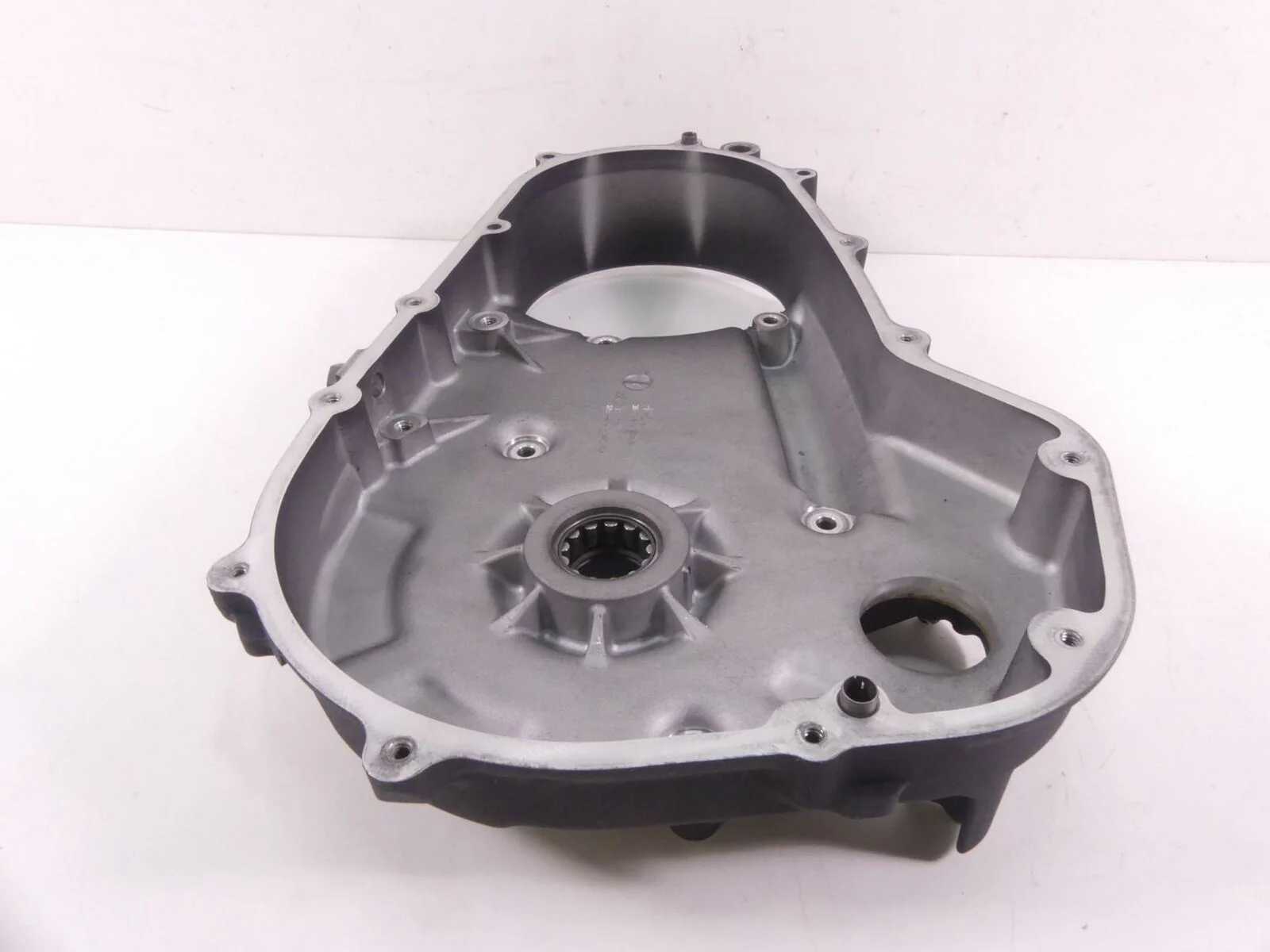 2009 Harley Touring FLHTCU Electra Glide Inner Primary Drive Cover  60677-07A - Image 4