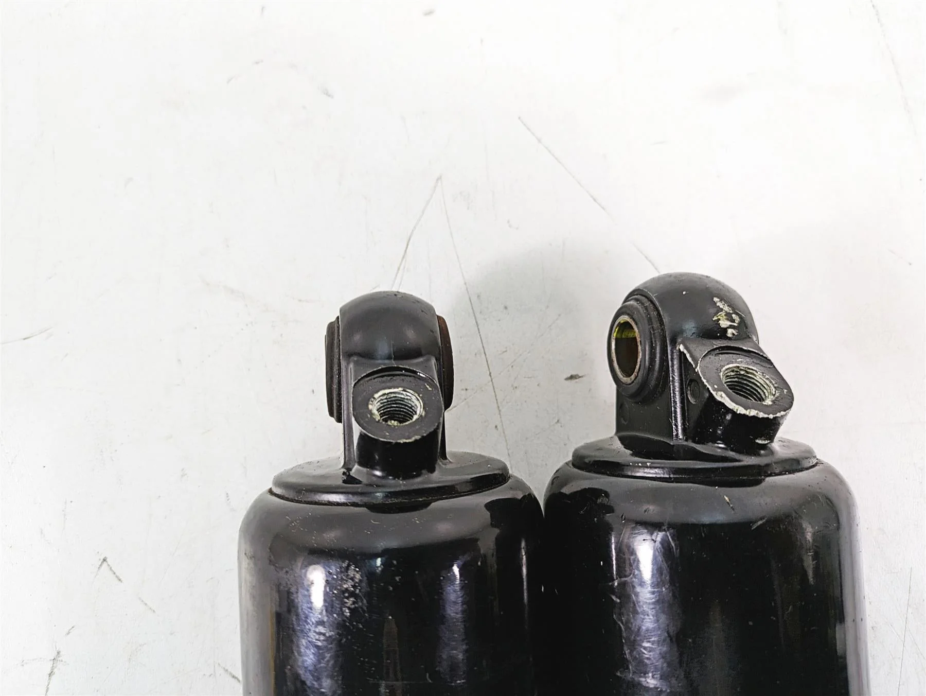 2009 Harley Touring FLHTCU Electra Glide Rear Air Shock Damper Set READ 54565-97 - Image 6