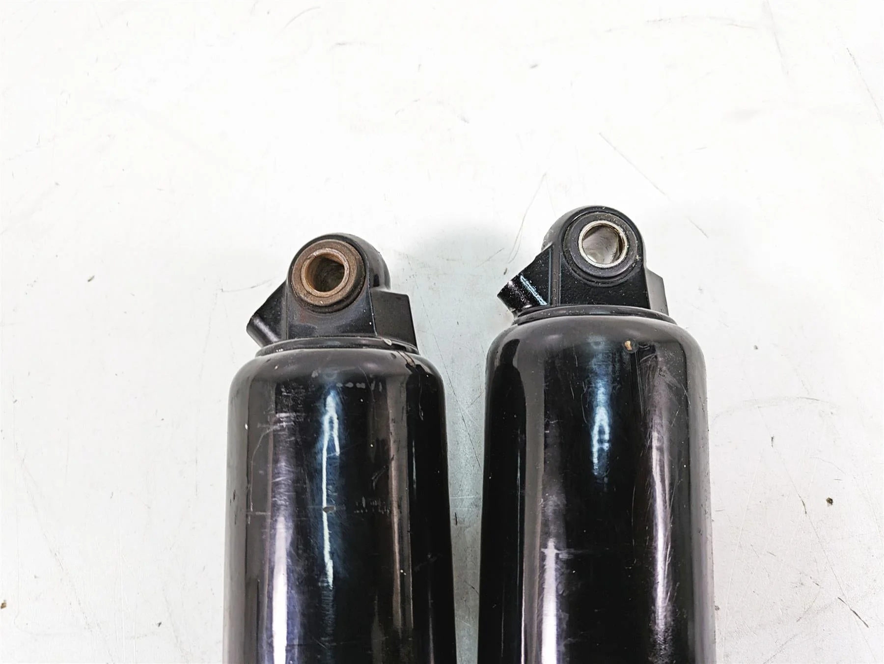2009 Harley Touring FLHTCU Electra Glide Rear Air Shock Damper Set READ 54565-97 - Image 7