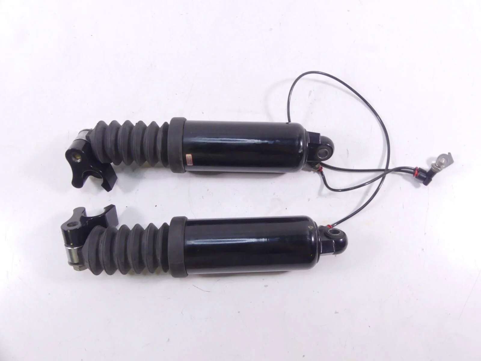 2009 Harley Touring FLHTCU Electra Glide Straight Rear 13" Shock Set 54565-09