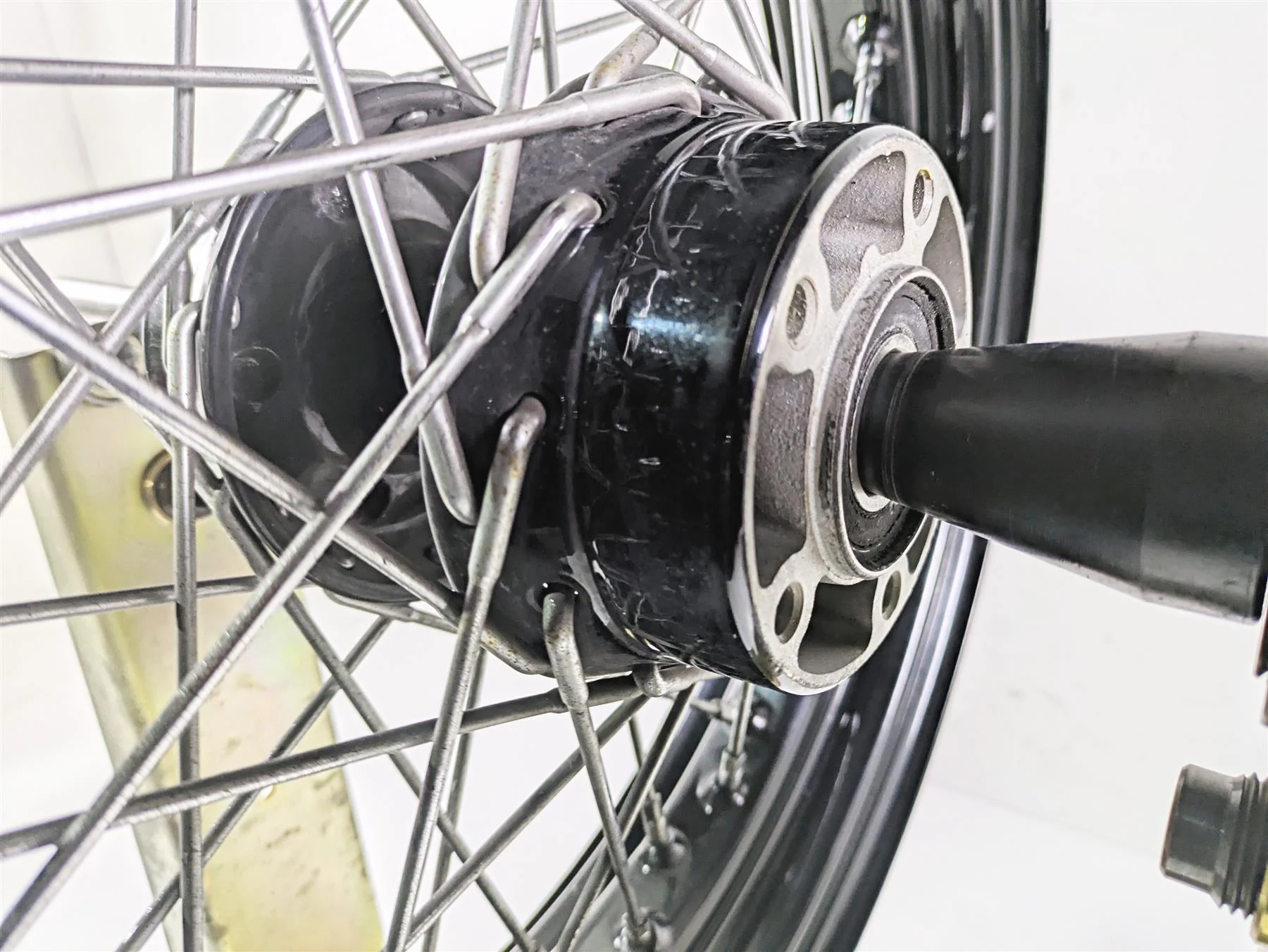 2009 Harley Touring FLHX Street Glide 16x3 Front Wheel Rim - Runout 44609-09 - Image 7