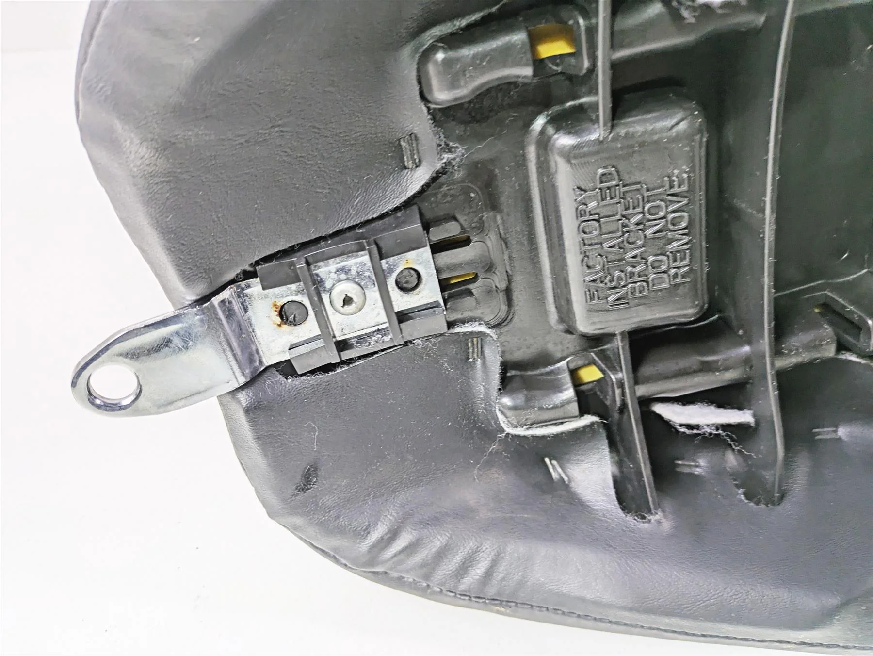 2009 Harley Touring FLHX Street Glide Dual Rider Seat Saddle + Backrest 52320-09 - Image 12