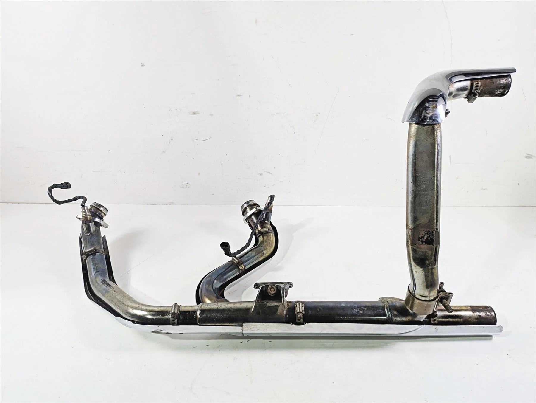 2009 Harley Touring FLHX Street Glide Exhaust Header Manifold 66848-09 - Image 10