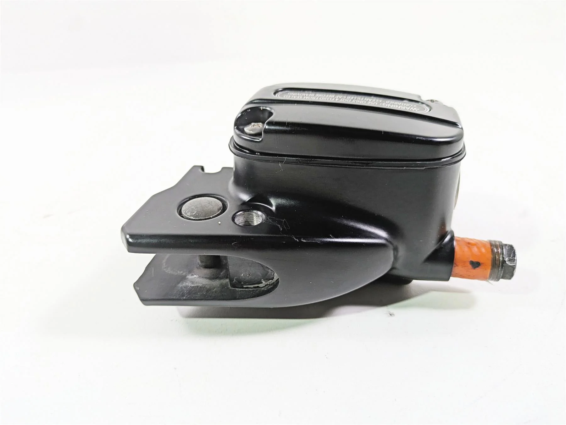 2009 Harley Touring FLHX Street Glide Front Brake Master Cylinder 44551-08F - Image 7