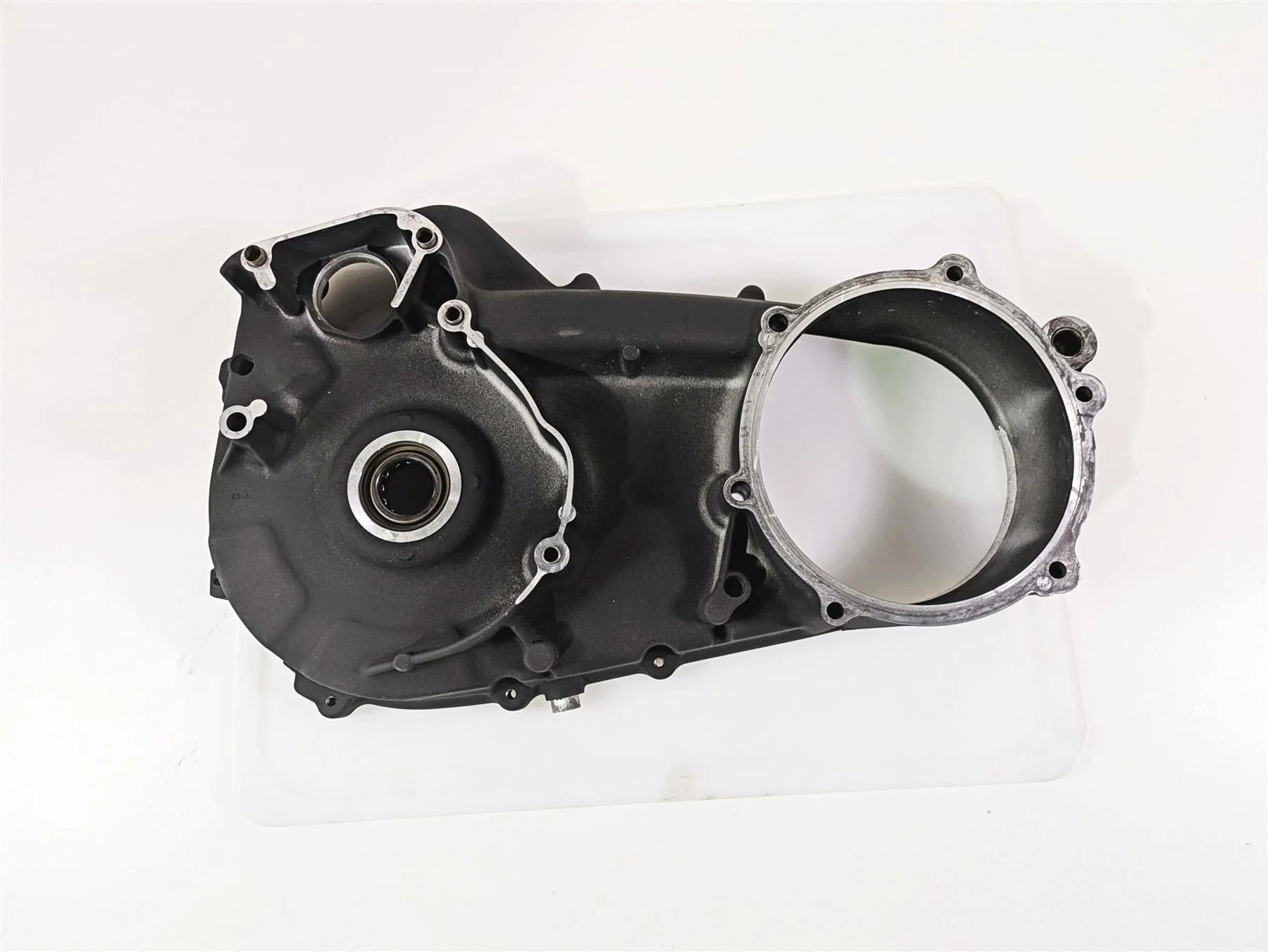 2009 Harley Touring FLHX Street Glide Inner Primary Drive Clutch Cover 60677-07 - Image 5