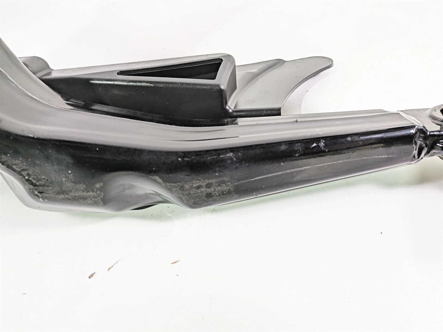 2009 Harley Touring FLHX Street Glide Rear Swingarm Swing Arm 47549-09A - Image 11
