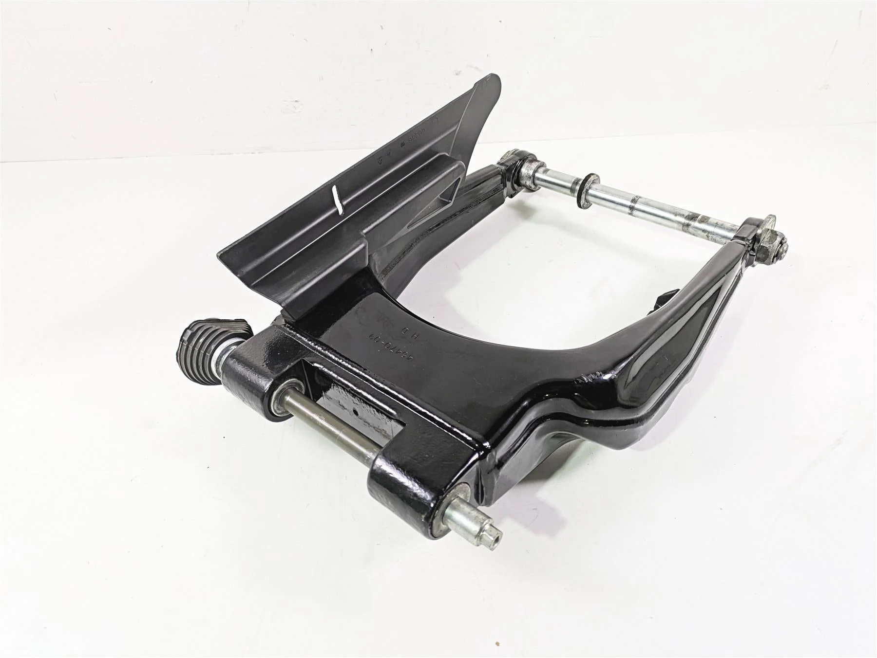 2009 Harley Touring FLHX Street Glide Rear Swingarm Swing Arm 47549-09A - Image 12