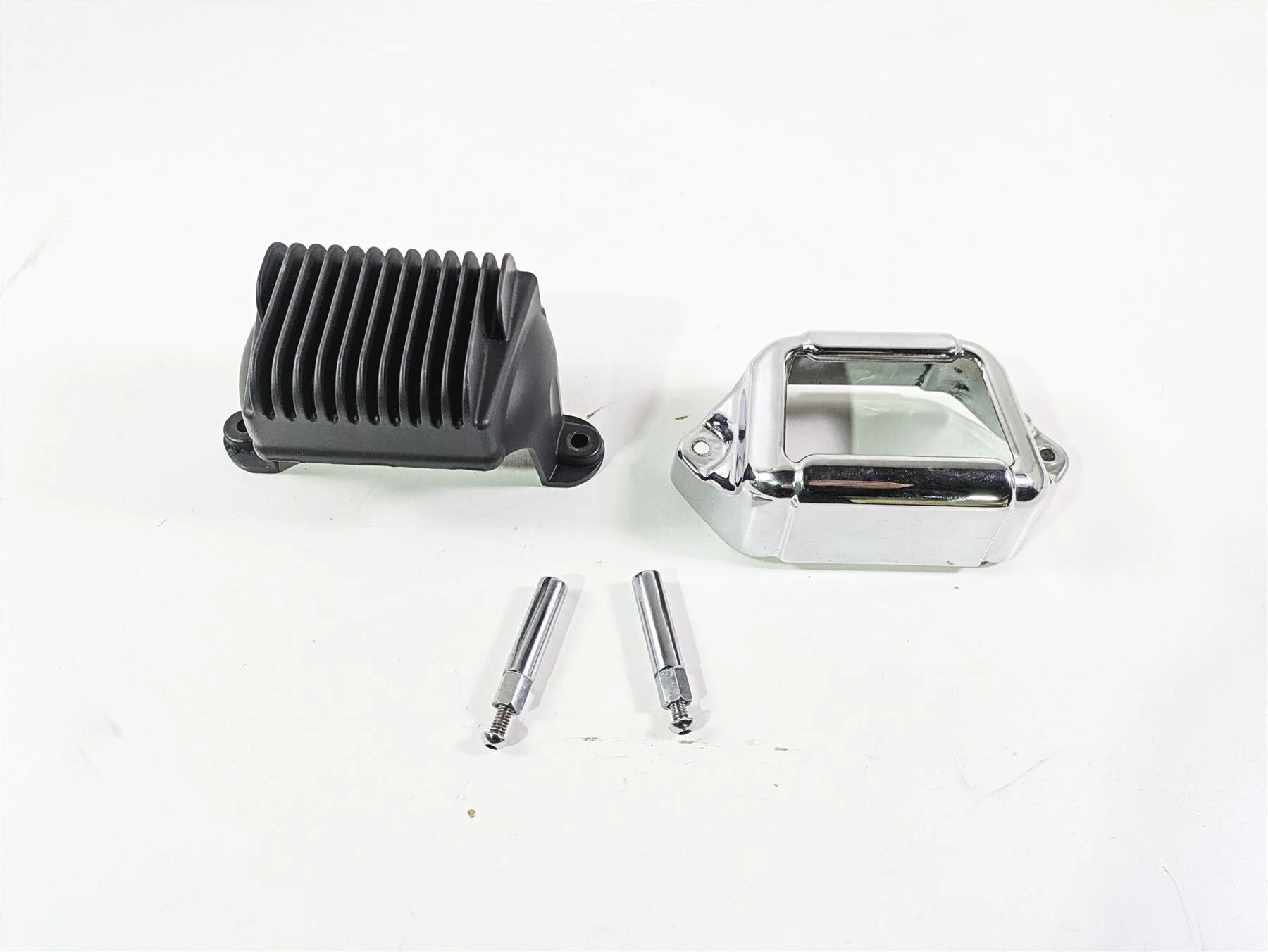 2009 Harley Touring FLHX Street Glide Rectifier Voltage Regulator 74505-09A