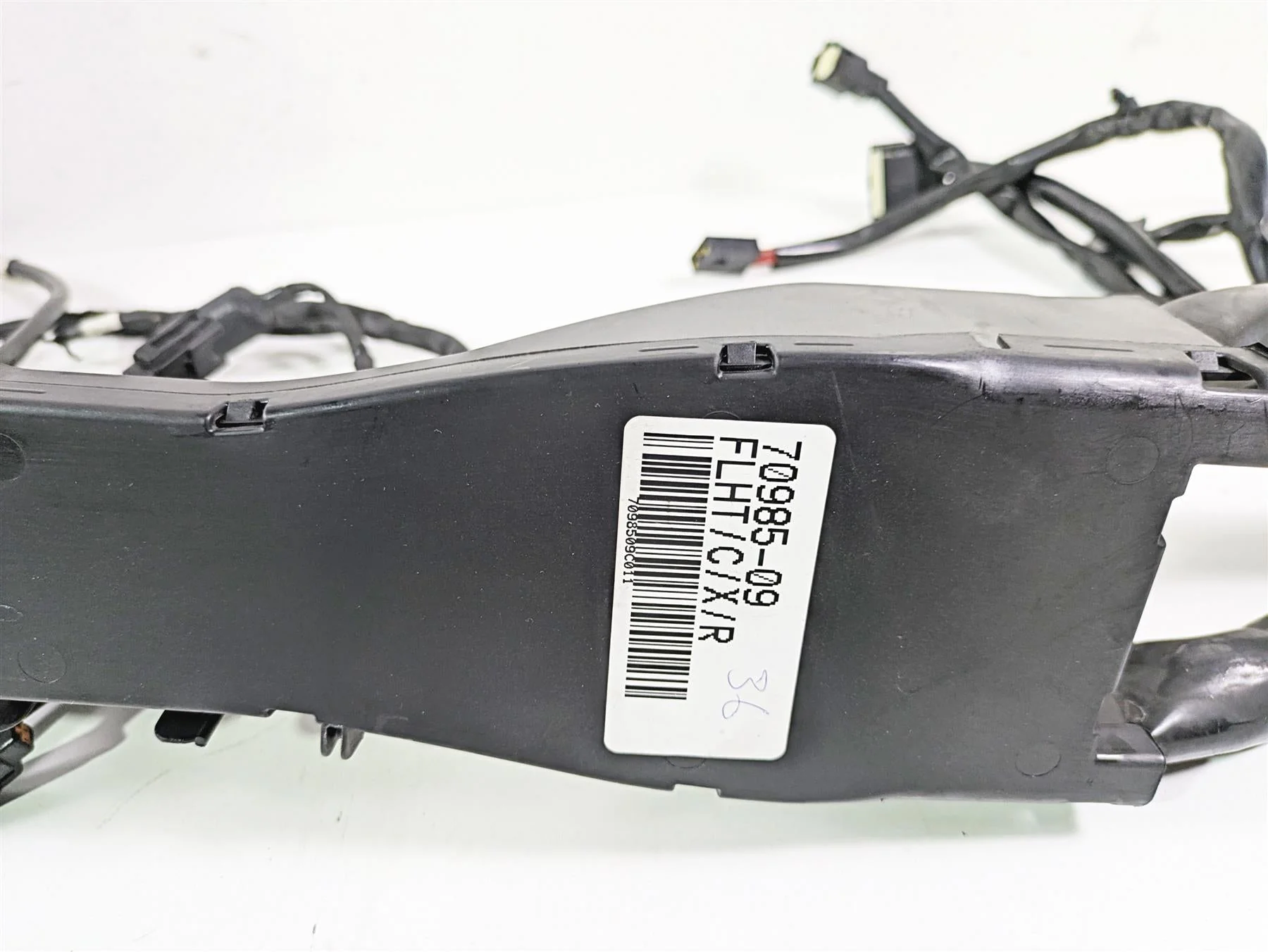 2009 Harley Touring FLHX Street Glide Wiring Harness Loom No Abs - Read 70985-09 - Image 9