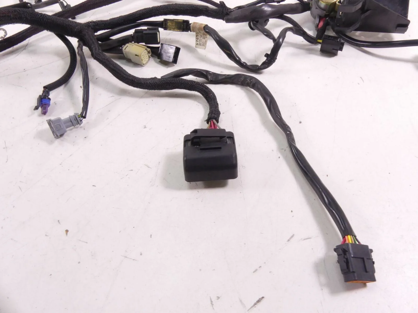 2009 Harley VRSCAW V-Rod Engine & Main Wiring Harness Loom Cable 70125-08A - Image 6