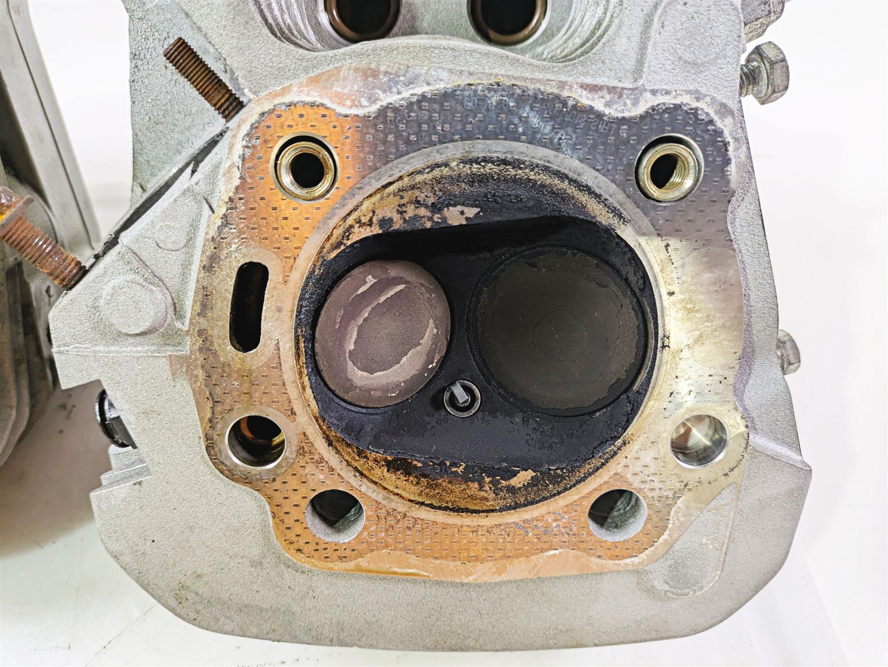 2009 Harley XR1200 Sportster Cylinderhead Cylinder Head Set 17524-08 17523-08 - Image 6