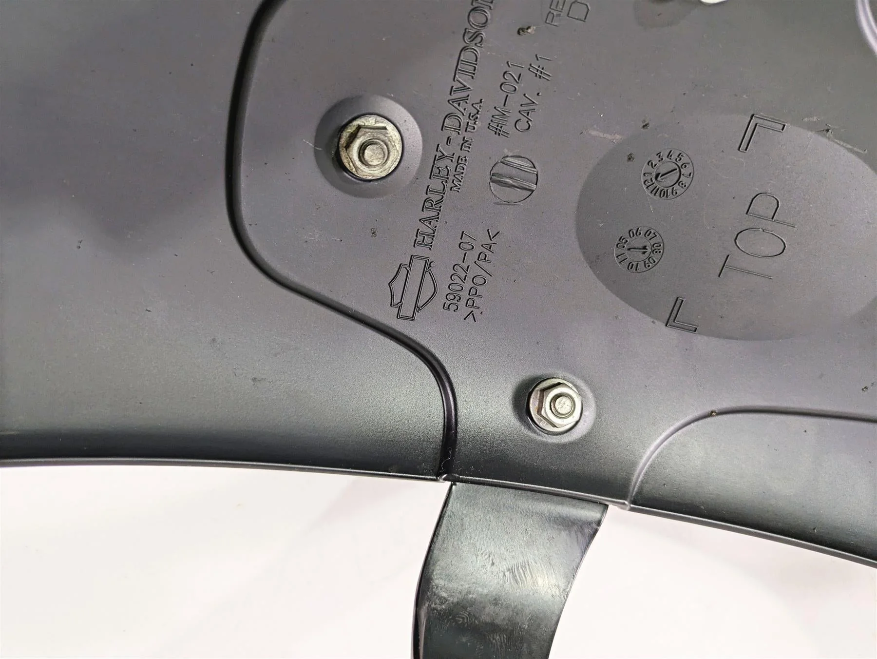 2009 Harley XR1200 Sportster Front Fender + Holder 59022-07 - Image 10