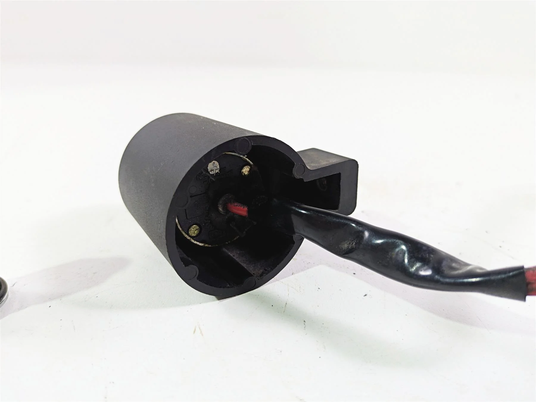 2009 Harley XR1200 Sportster Ignition Switch Steering Lock Key Set 48154-05 - Image 11