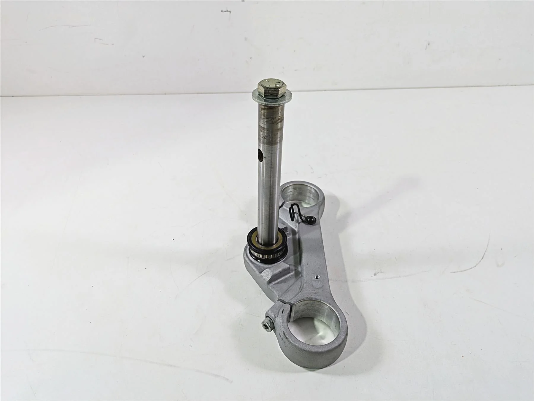 2009 Harley XR1200 Sportster Lower Triple Tree Steering Clamp 56mm 46050-08 - Image 2