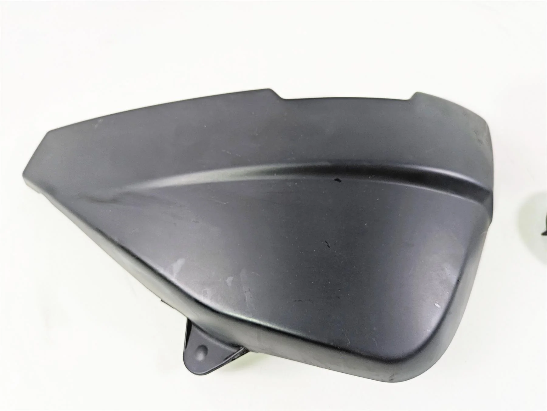 2009 Harley XR1200 Sportster Oil Tank Reservoir Cover Fairing Set 66269-08 - Image 6