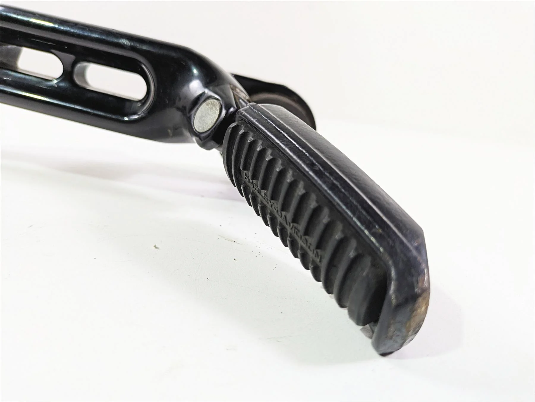 2009 Harley XR1200 Sportster Passenger Foot Peg Rest Set 51049-08 51048-08 - Image 10