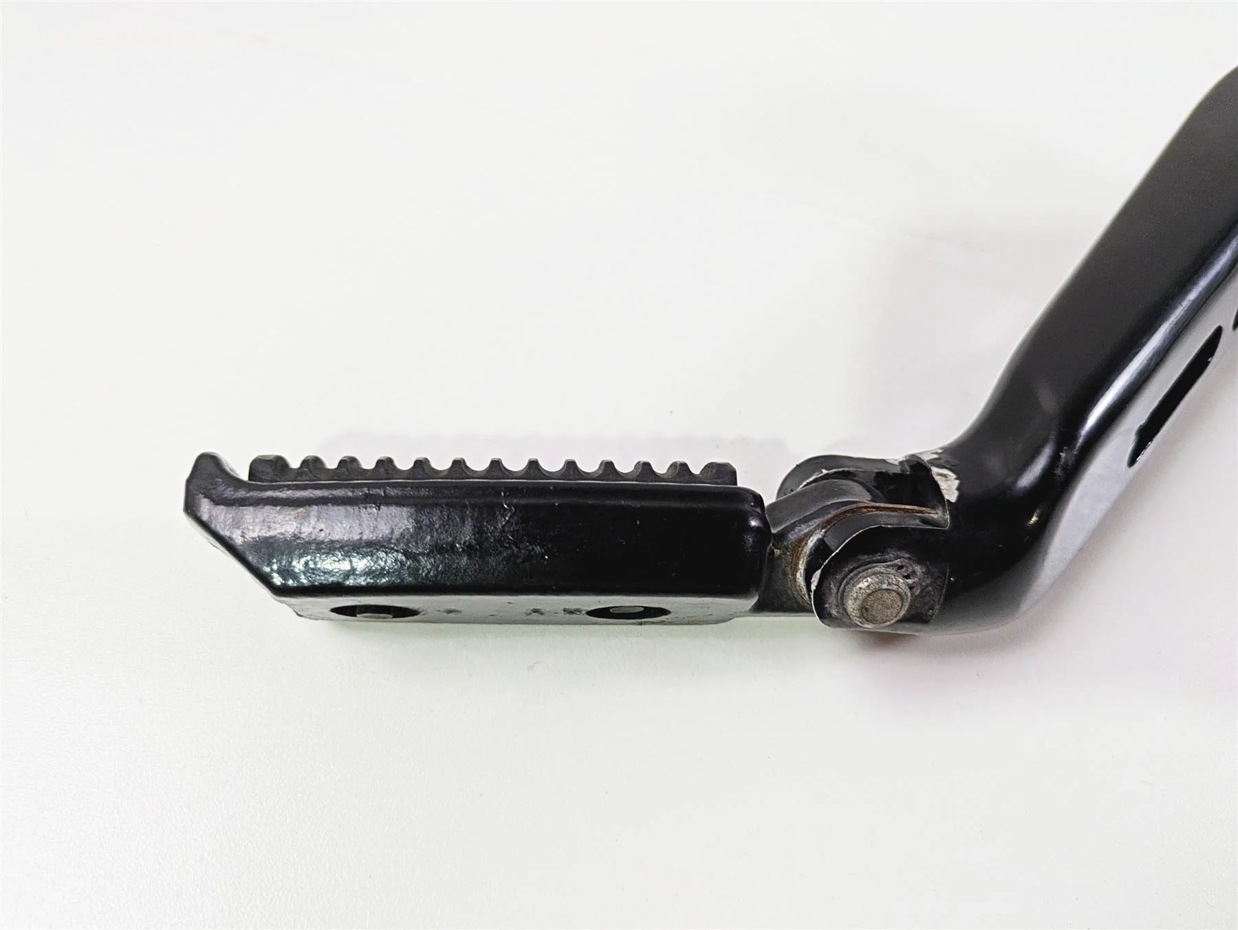 2009 Harley XR1200 Sportster Passenger Foot Peg Rest Set 51049-08 51048-08 - Image 8