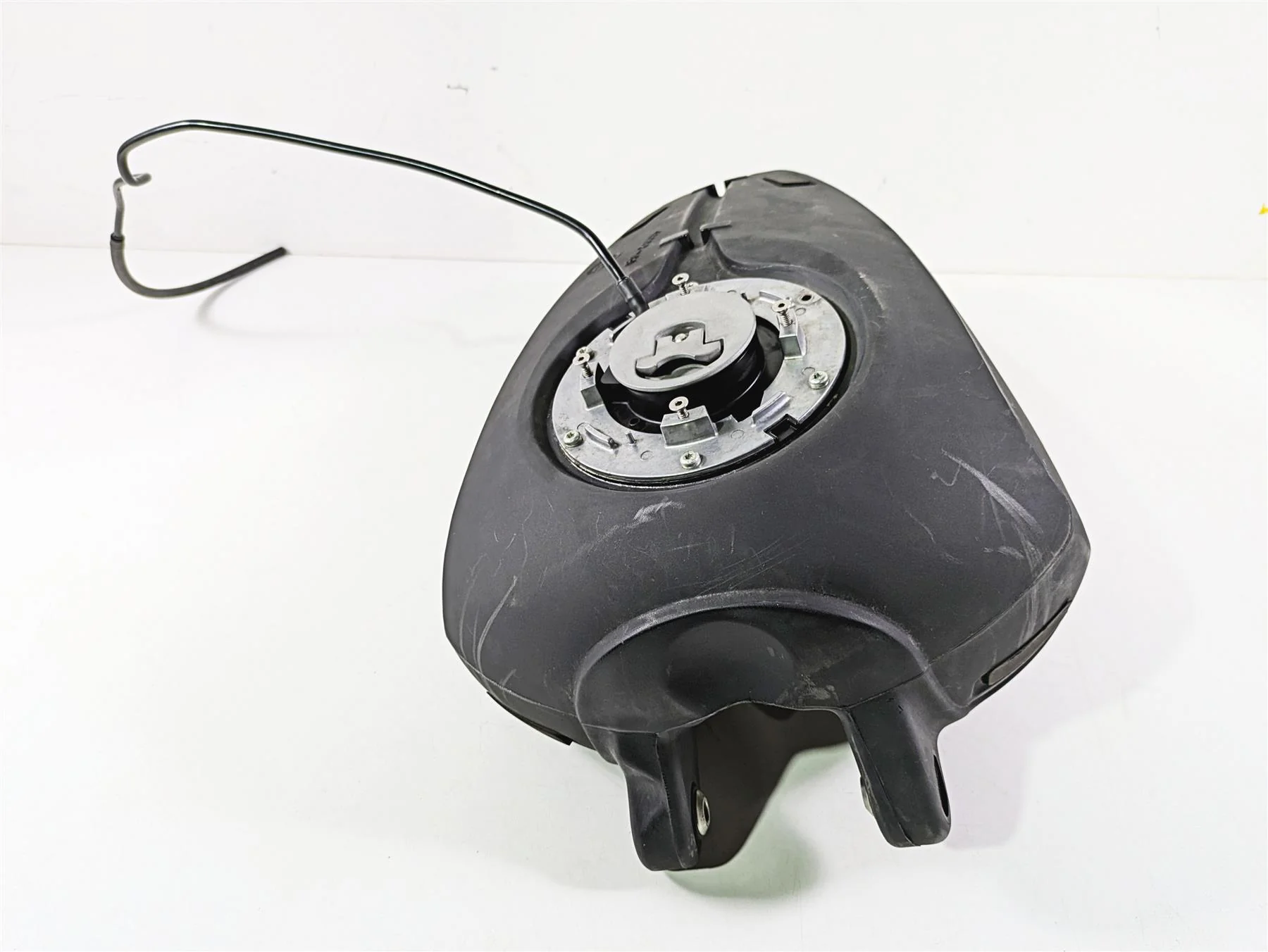 2009 Harley XR1200 Sportster Plastic Fuel Gas Petrol Tank 61392-08 - Image 2