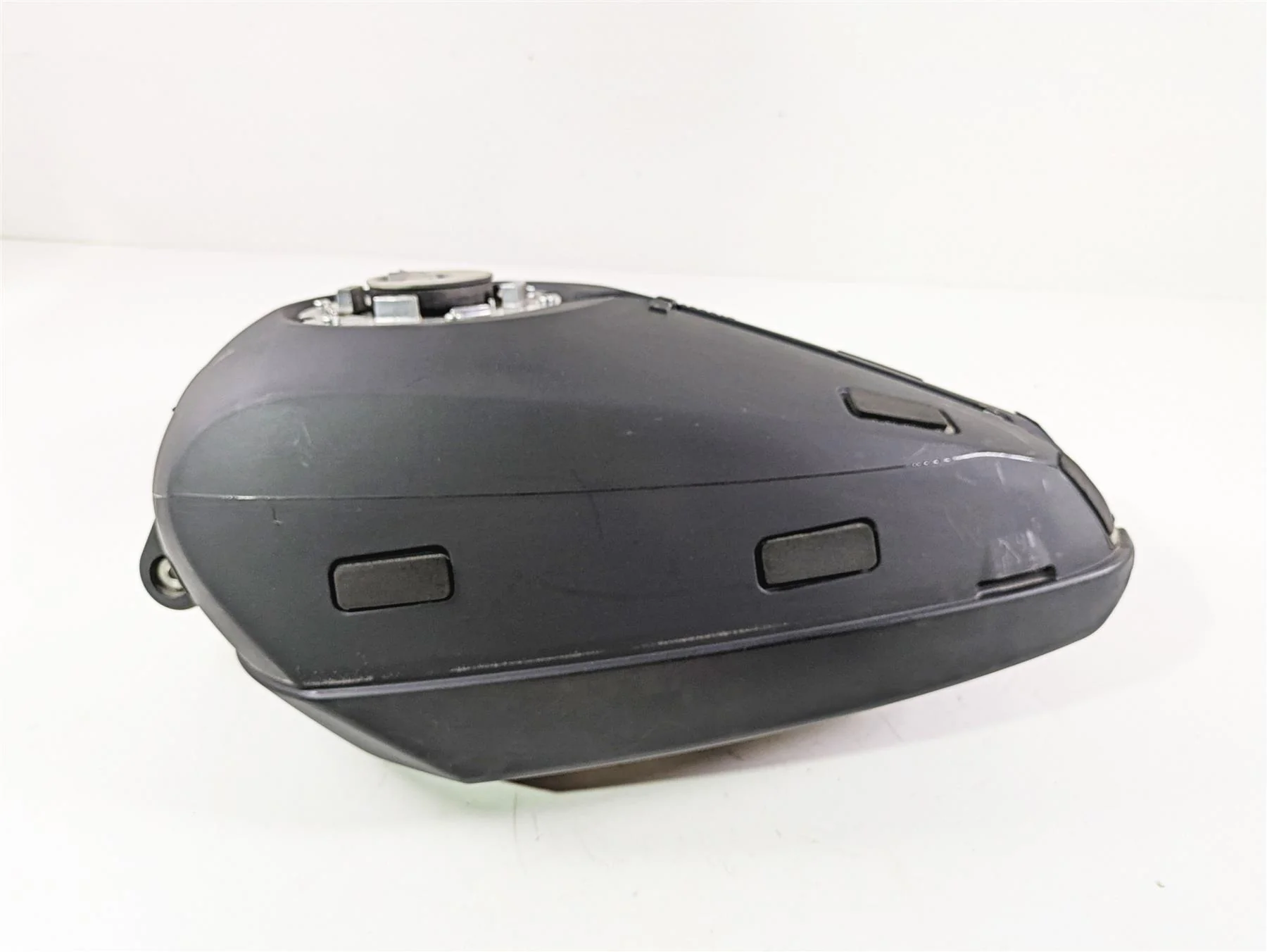 2009 Harley XR1200 Sportster Plastic Fuel Gas Petrol Tank 61392-08 - Image 3