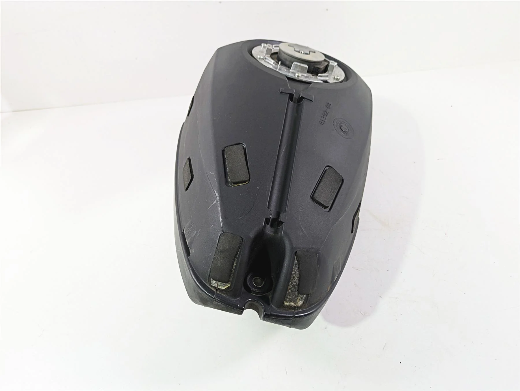2009 Harley XR1200 Sportster Plastic Fuel Gas Petrol Tank 61392-08 - Image 4