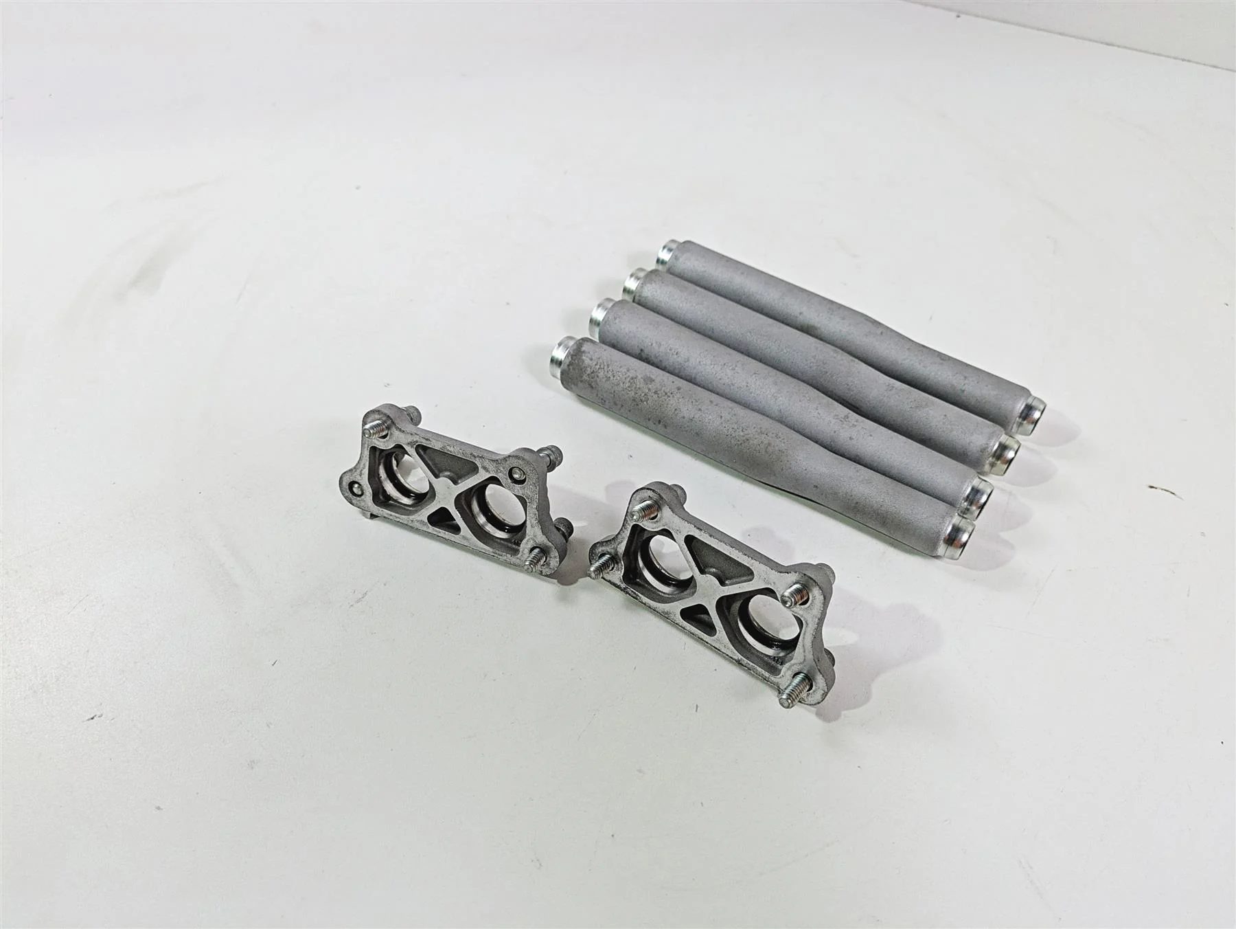 2009 Harley XR1200 Sportster Push Rod  Lifter Tappet Cover Set 17954-08 - Image 12