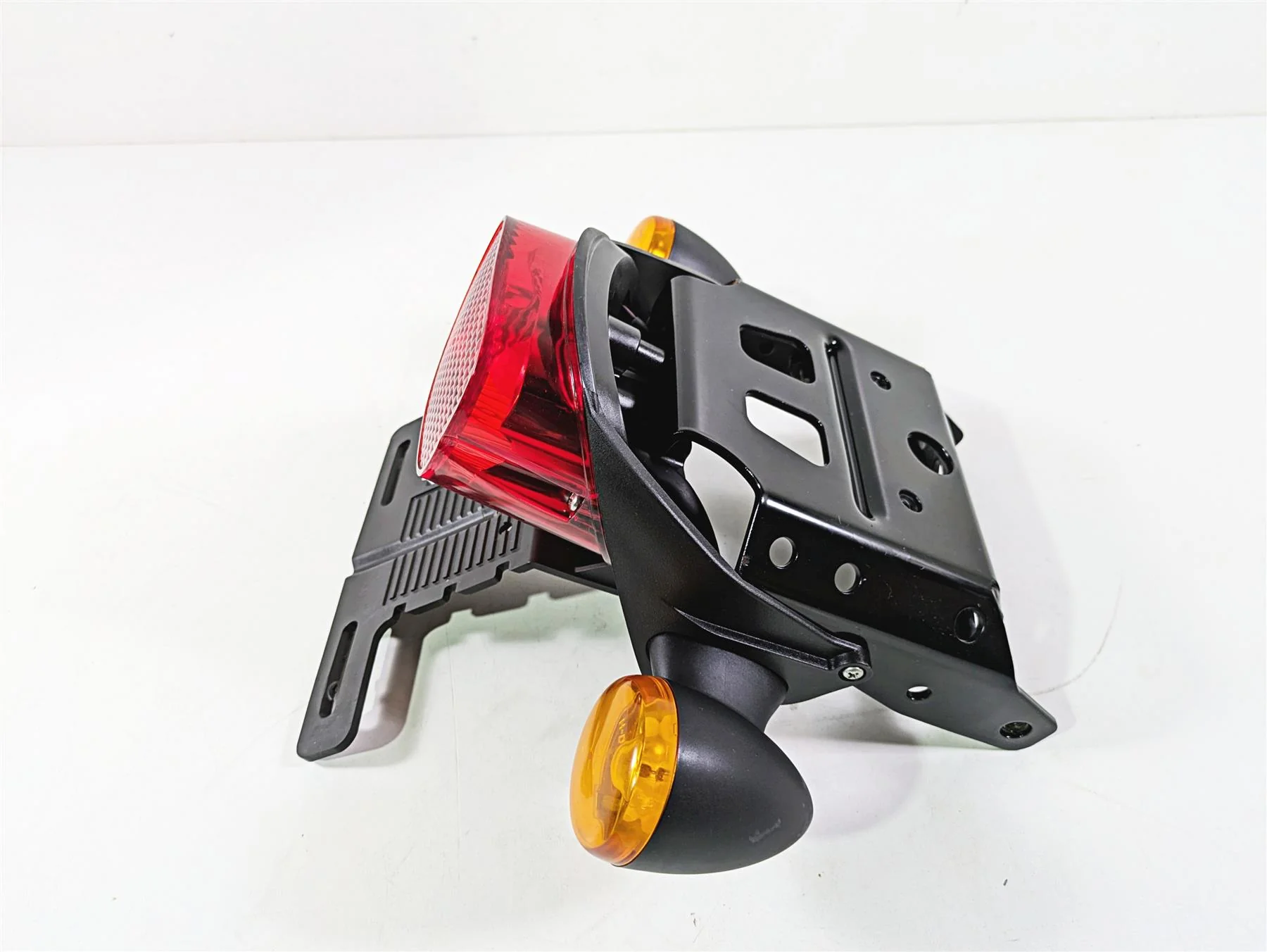 2009 Harley XR1200 Sportster Rear Taillight Blinker Plate Holder 68257-08 - Image 2