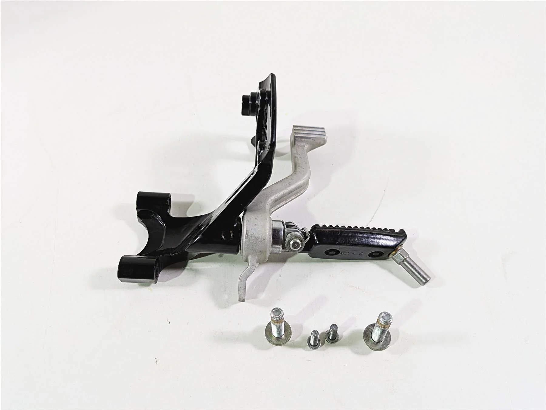 2009 Harley XR1200 Sportster Right Foot Peg & Brake Pedal Set 51045-08