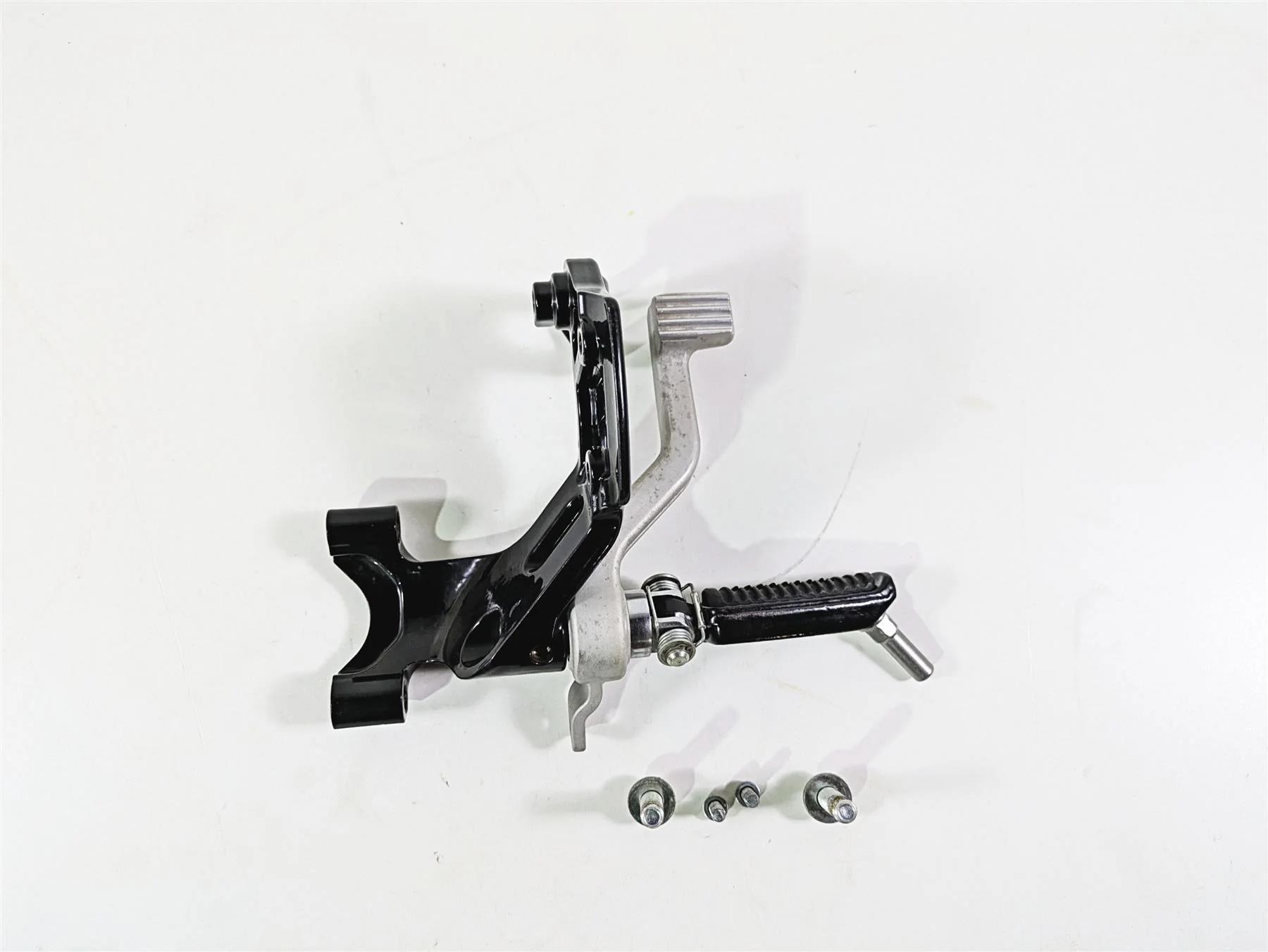 2009 Harley XR1200 Sportster Right Foot Peg & Brake Pedal Set 51045-08 - Image 4