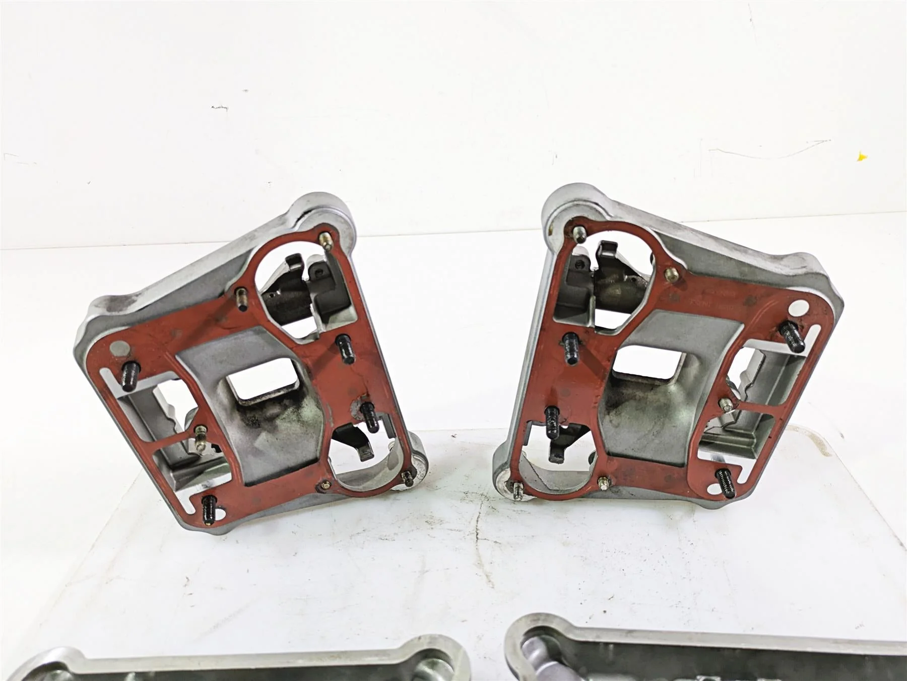 2009 Harley XR1200 Sportster Rocker Box Valve Cover Set 17590-08A 17585-08 - Image 11