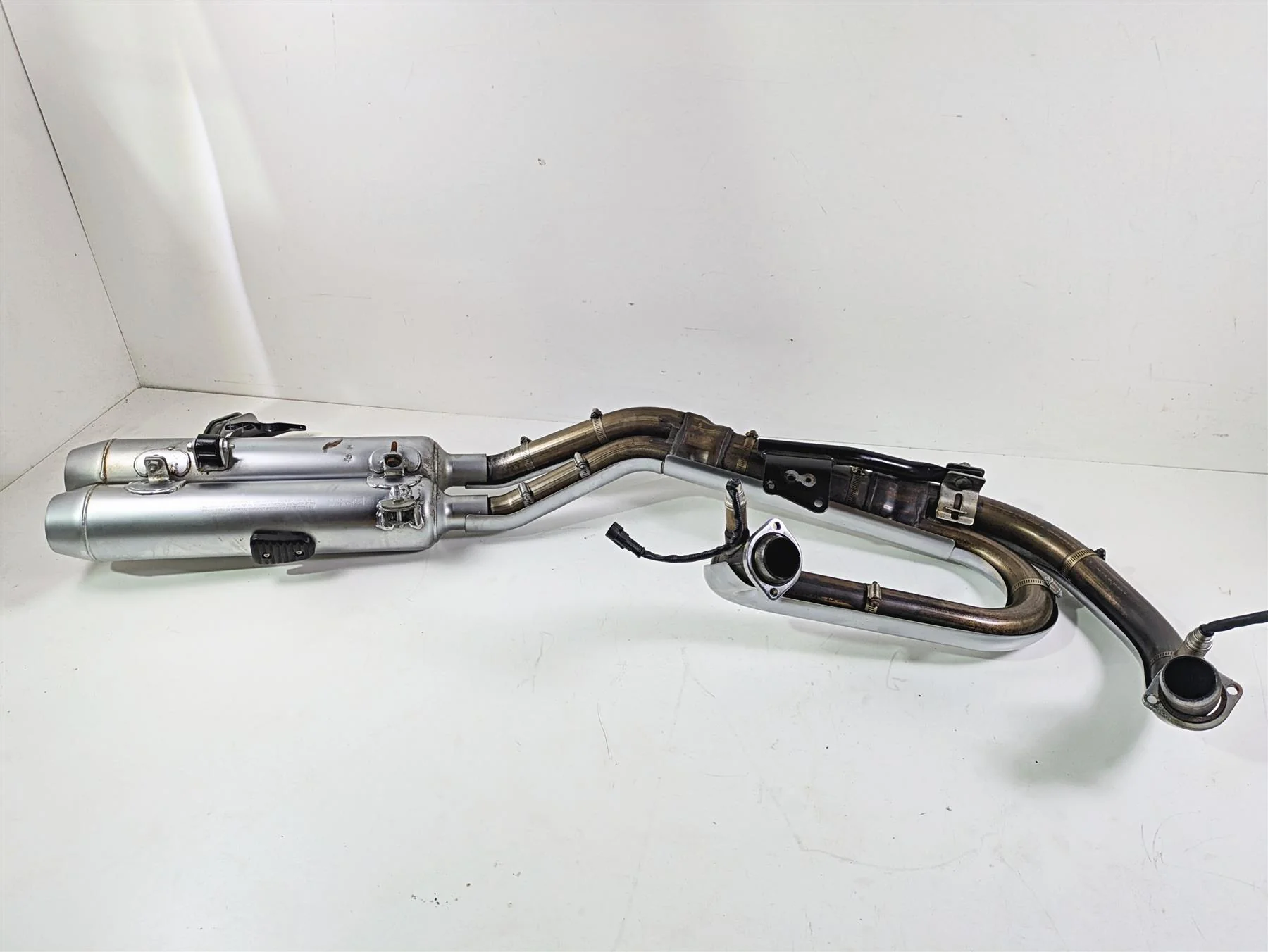2009 Harley XR1200 Sportster Stock Exhaust Header Muffler Set 64965-08 64883-08 - Image 7