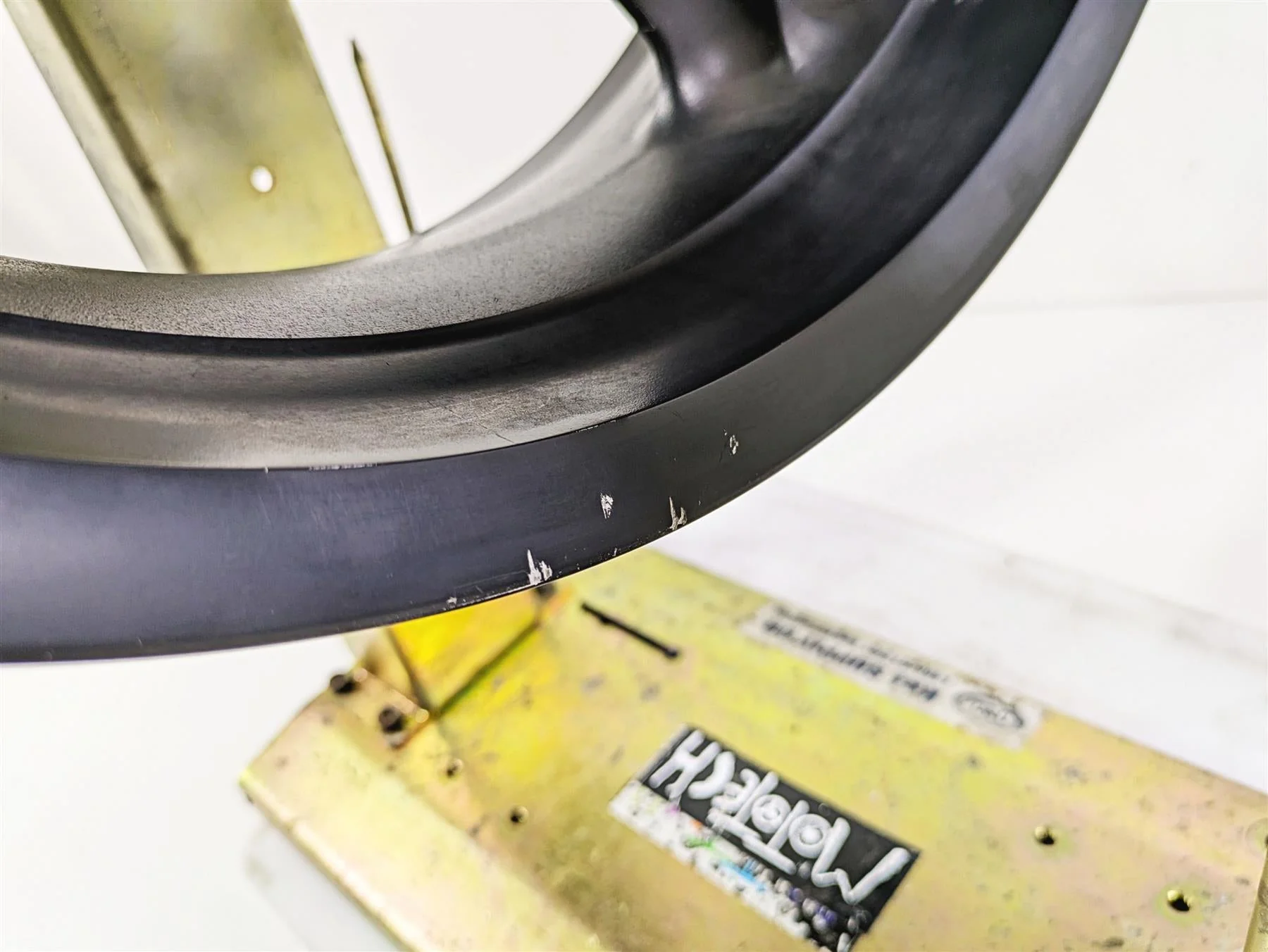 2009 Harley XR1200 Sportster Straight 17x5.5 Rear Wheel Rim 43107-08 - Image 11