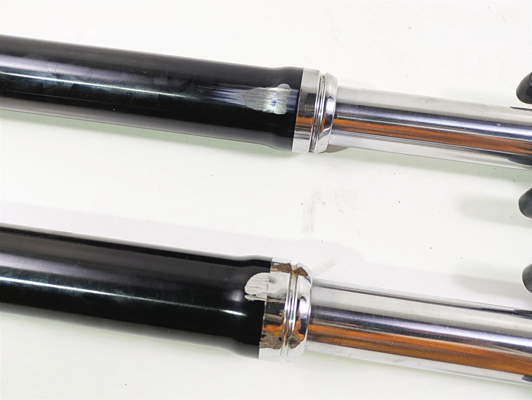 2009 Harley XR1200 Sportster Straight Front Fork Leg Set -Read 46886-08 46887-08 - Image 5