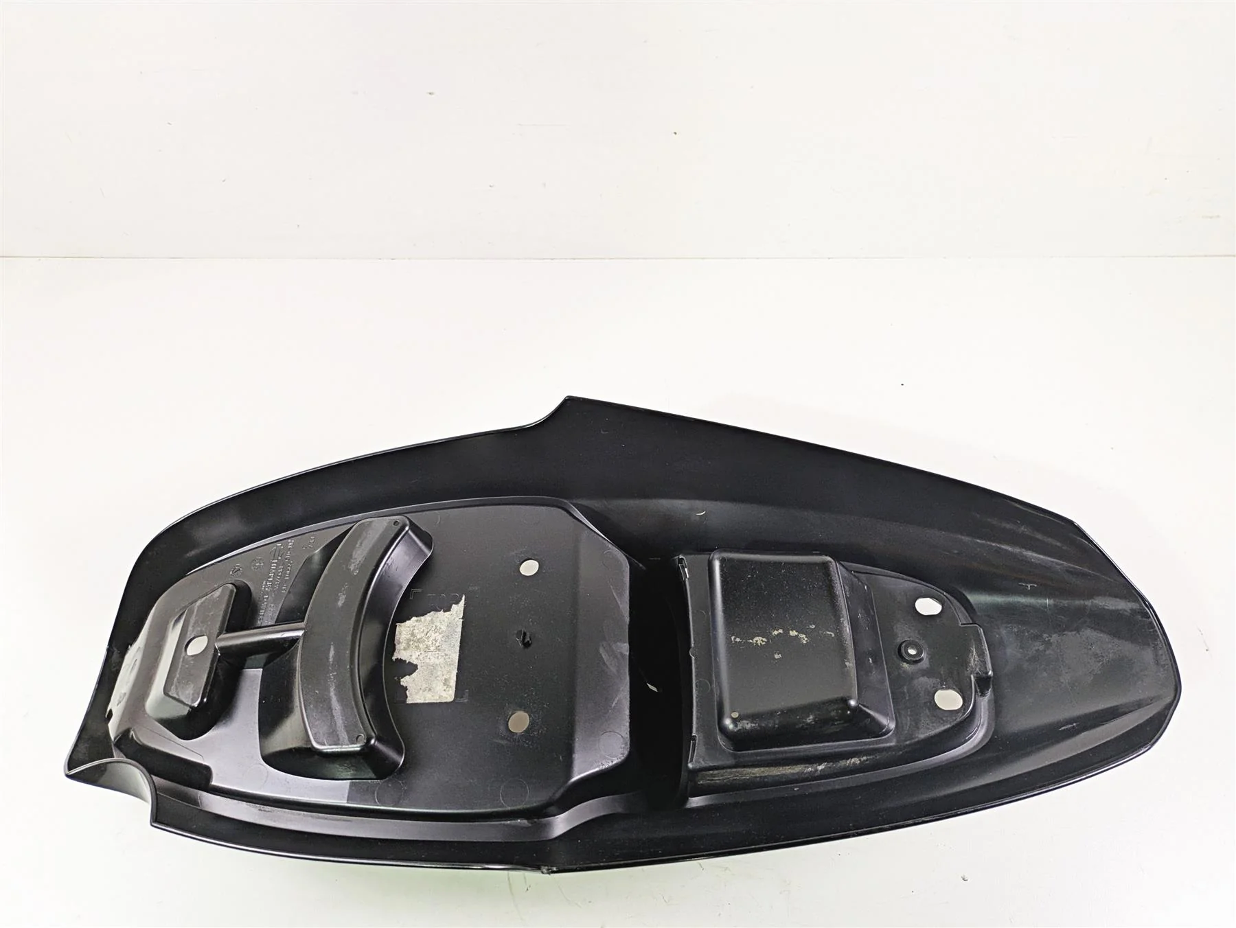 2009 Harley XR1200 Sportster Tail Fairing & Inner Fender Set 59901-08 - Image 10