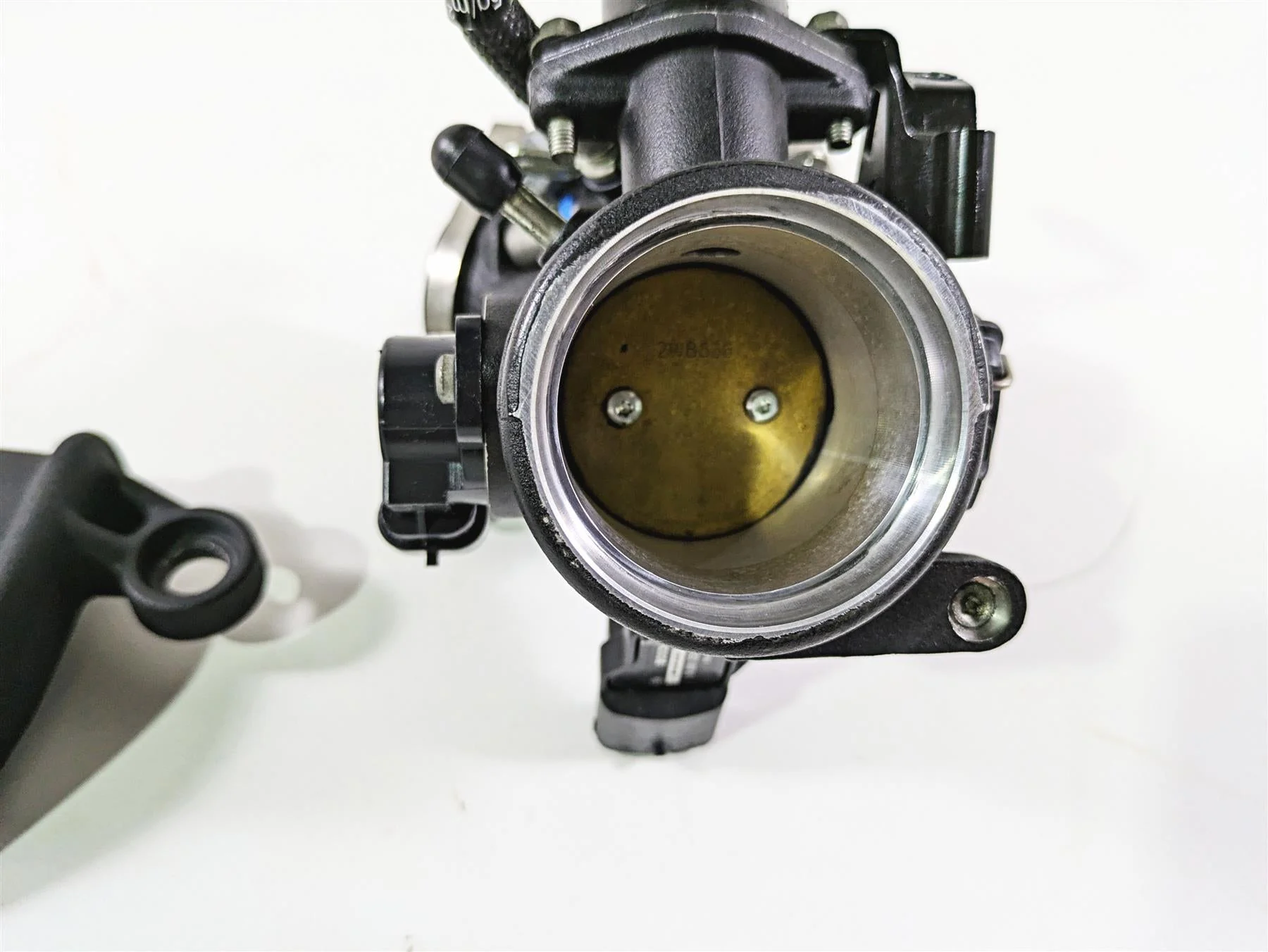 2009 Harley XR1200 Sportster Throttle Body & Cover 27695-08 - Image 4