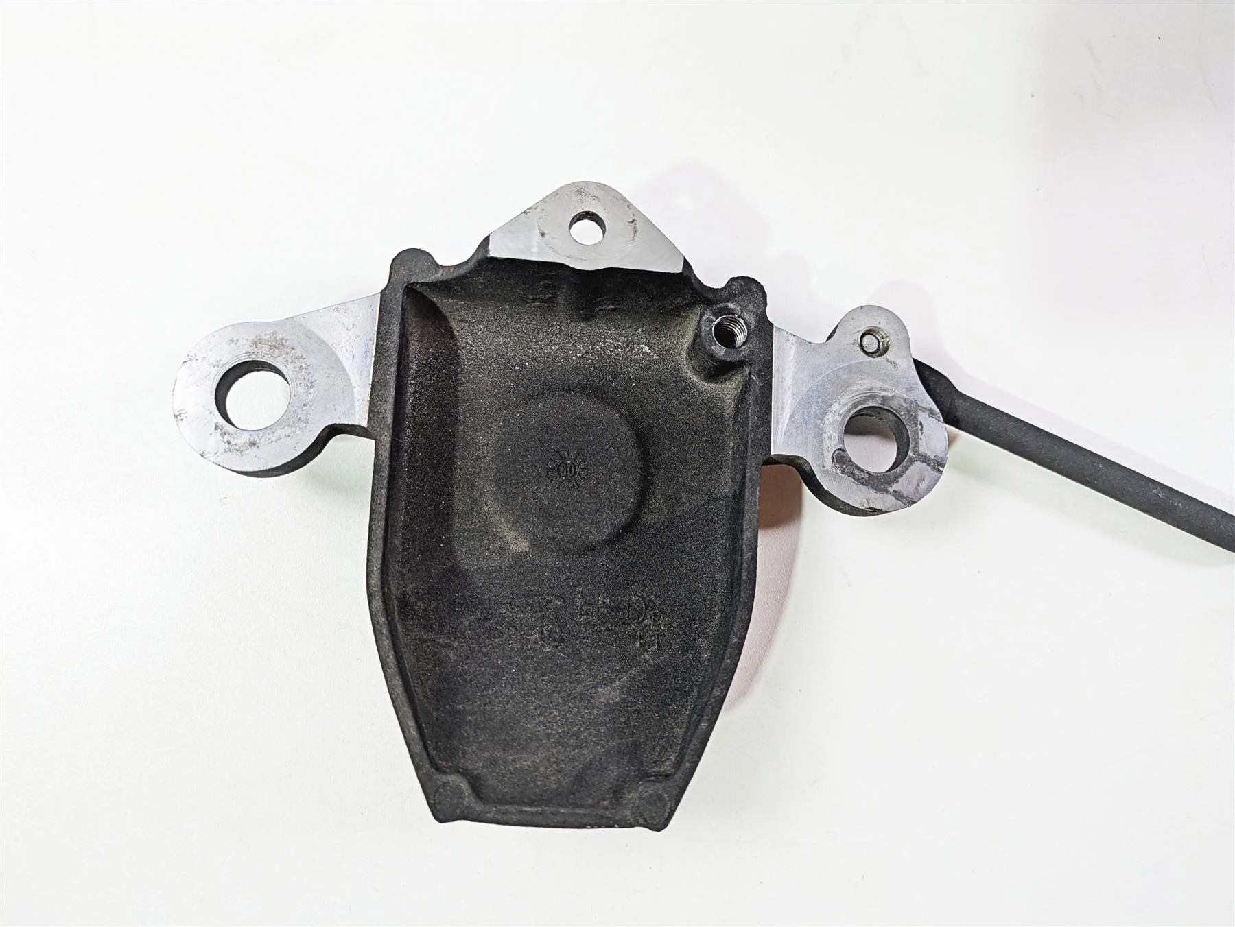 2009 Harley XR1200 Sportster Throttle Body & Cover 27695-08 - Image 2