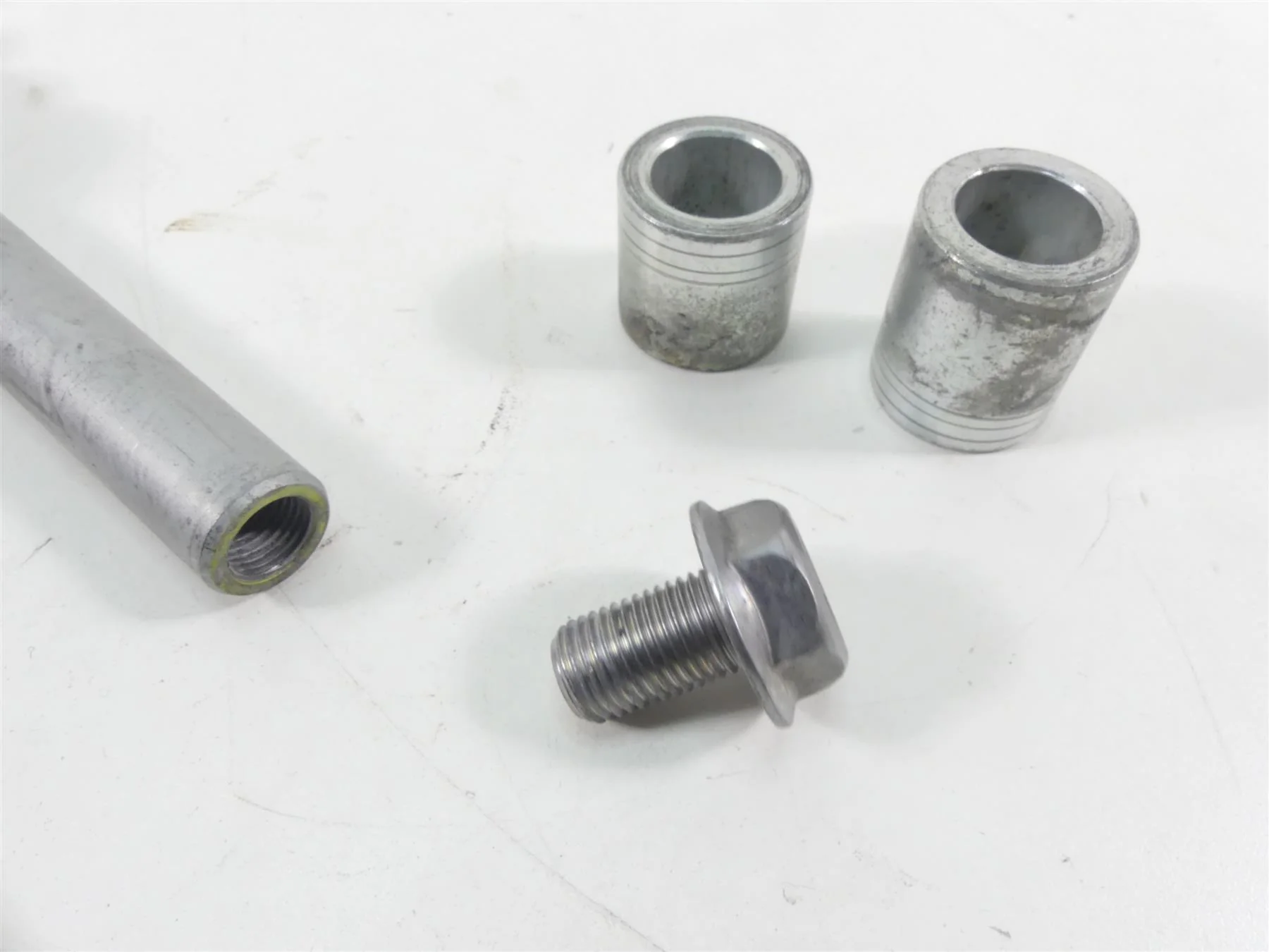 2009 Honda VTX1300 Touring Front 20mm Wheel Spindle Axle 44301-MEA-670 - Image 9