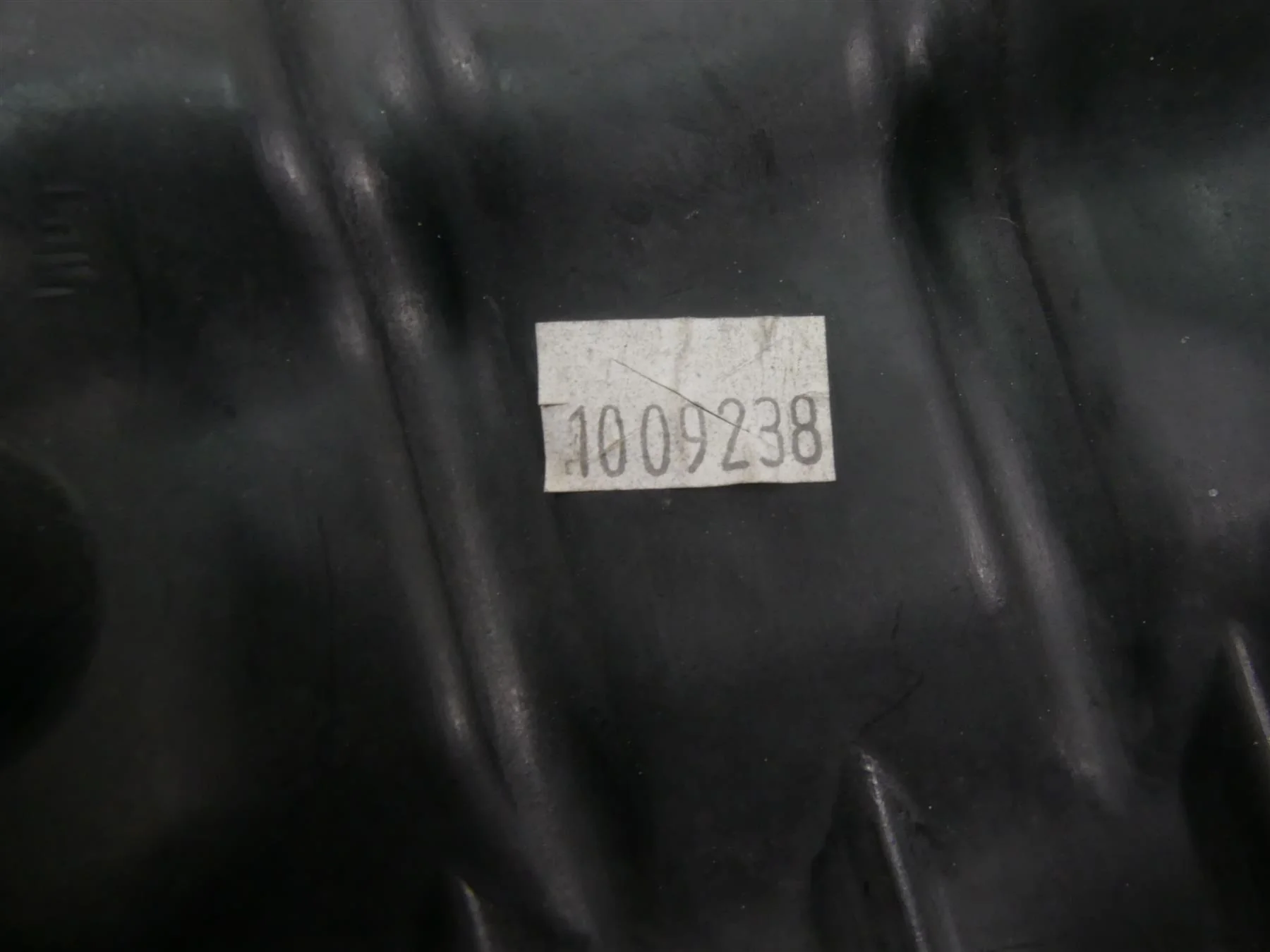 2009 Honda VTX1300 Touring Rear Passenger Pillion Saddle Seat 77300-MEA-670 - Image 3