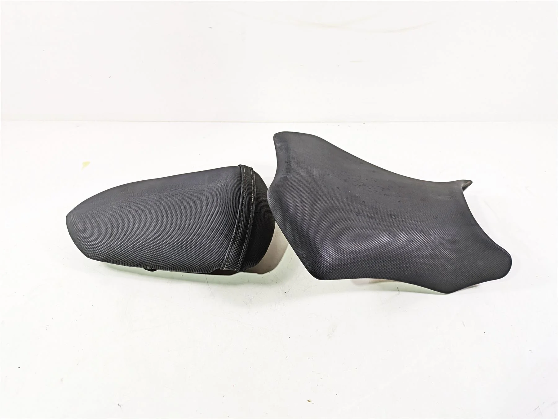2009 Kawaski EX250 Ninja 250R Front Rear Seat Set 53066-0227-MA 53066-0212-12Y - Image 2