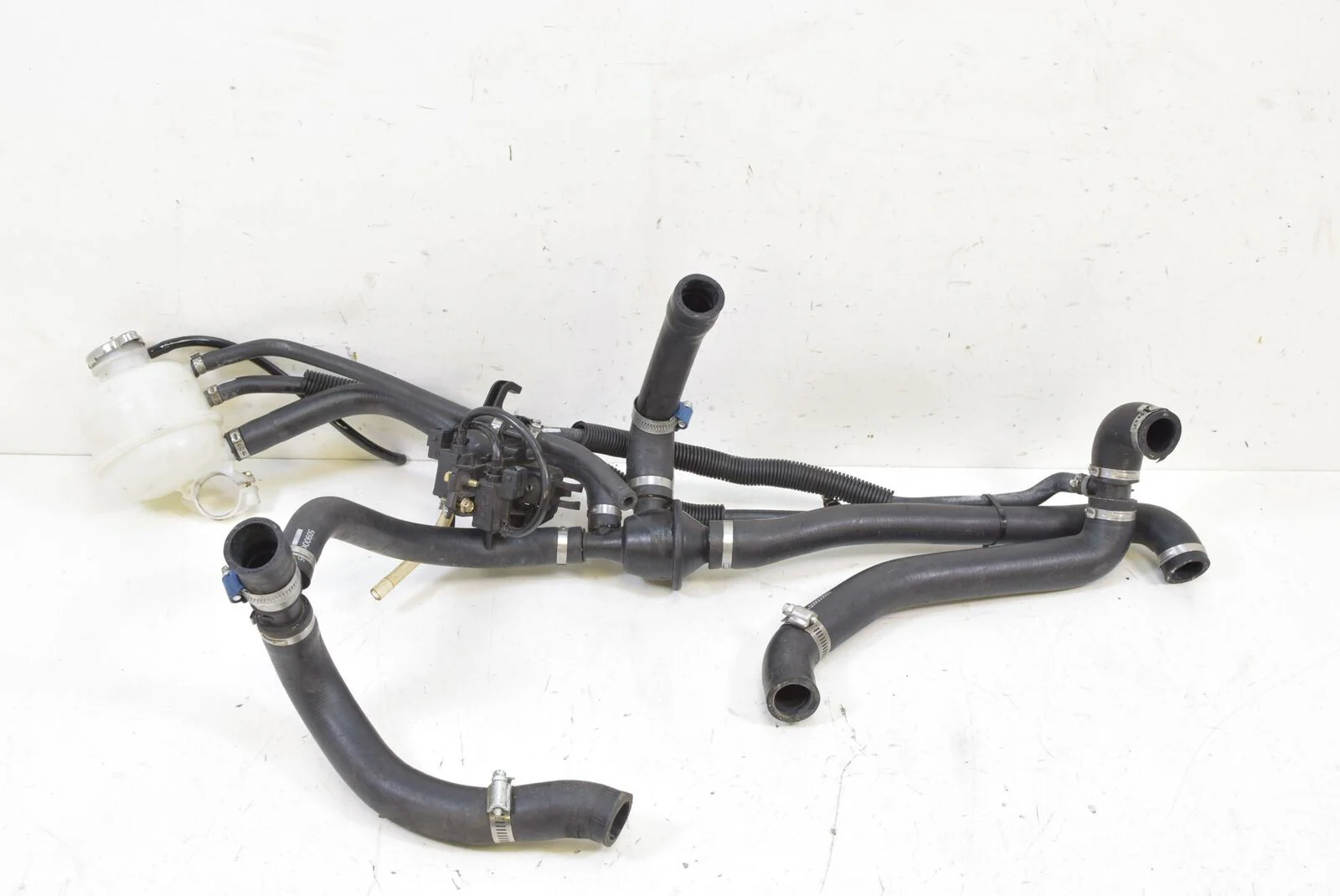 2009 Ski-Doo Summit Everest 800R PTEK Water Coolant Bottle & Hoses 509000368